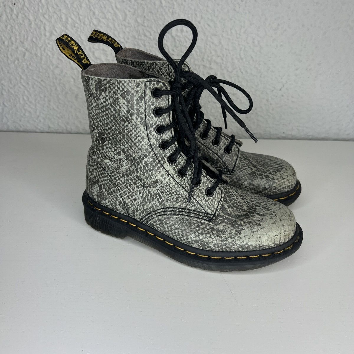 Dr. Martens × Vintage Dr Martens 1460 Pascal Snake Skin Pattern Print Shoes Boots Size US 6 / IT 36 - 3 Thumbnail