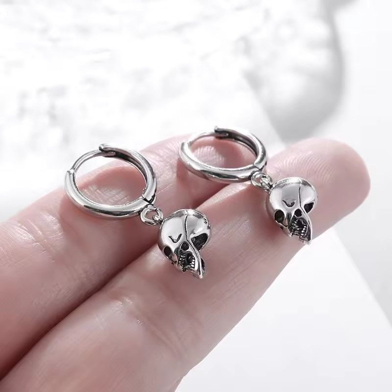 Jewelry × Vintage Vintage Goth Head Skull Earring Size ONE SIZE - 2 Thumbnail