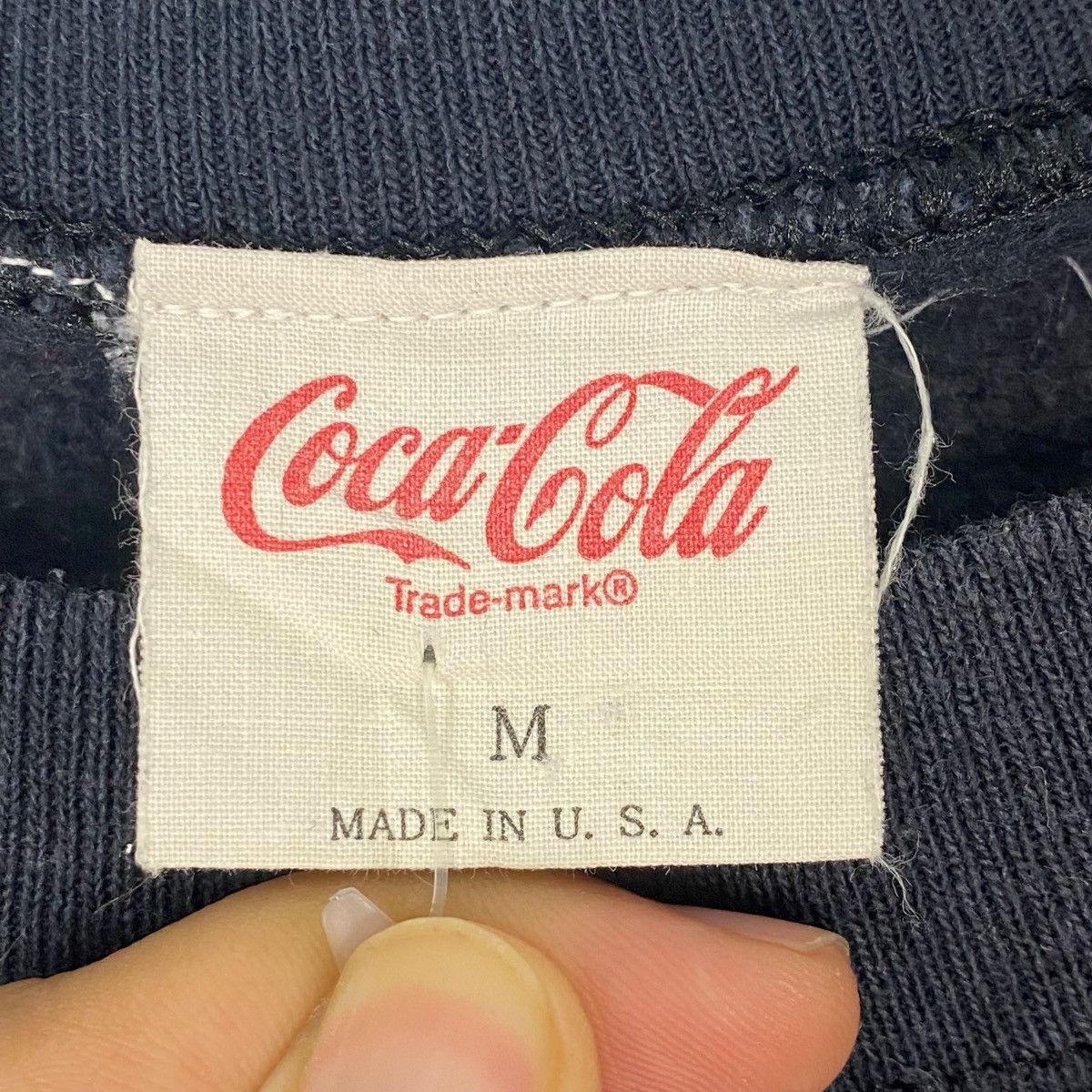 Vintage Vintage 90s Coca Cola Atlanta Sweatshirt Crewneck USA Size M Size US M / EU 48-50 / 2 - 5 Thumbnail
