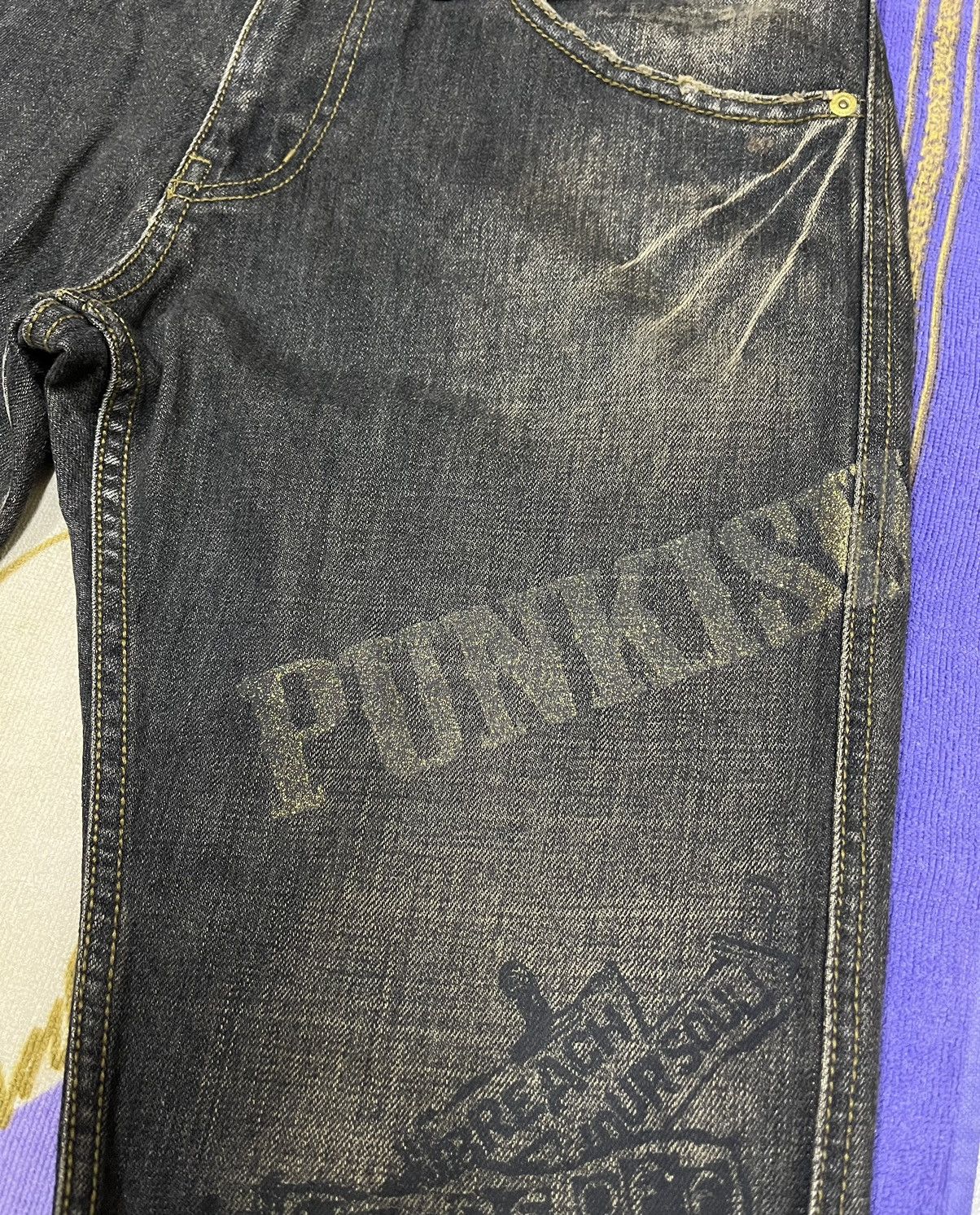 Japanese Brand Punk Skulls Design by RATTLE TRAP Distressed Denim Size US 34 / EU 50 - 6 Thumbnail