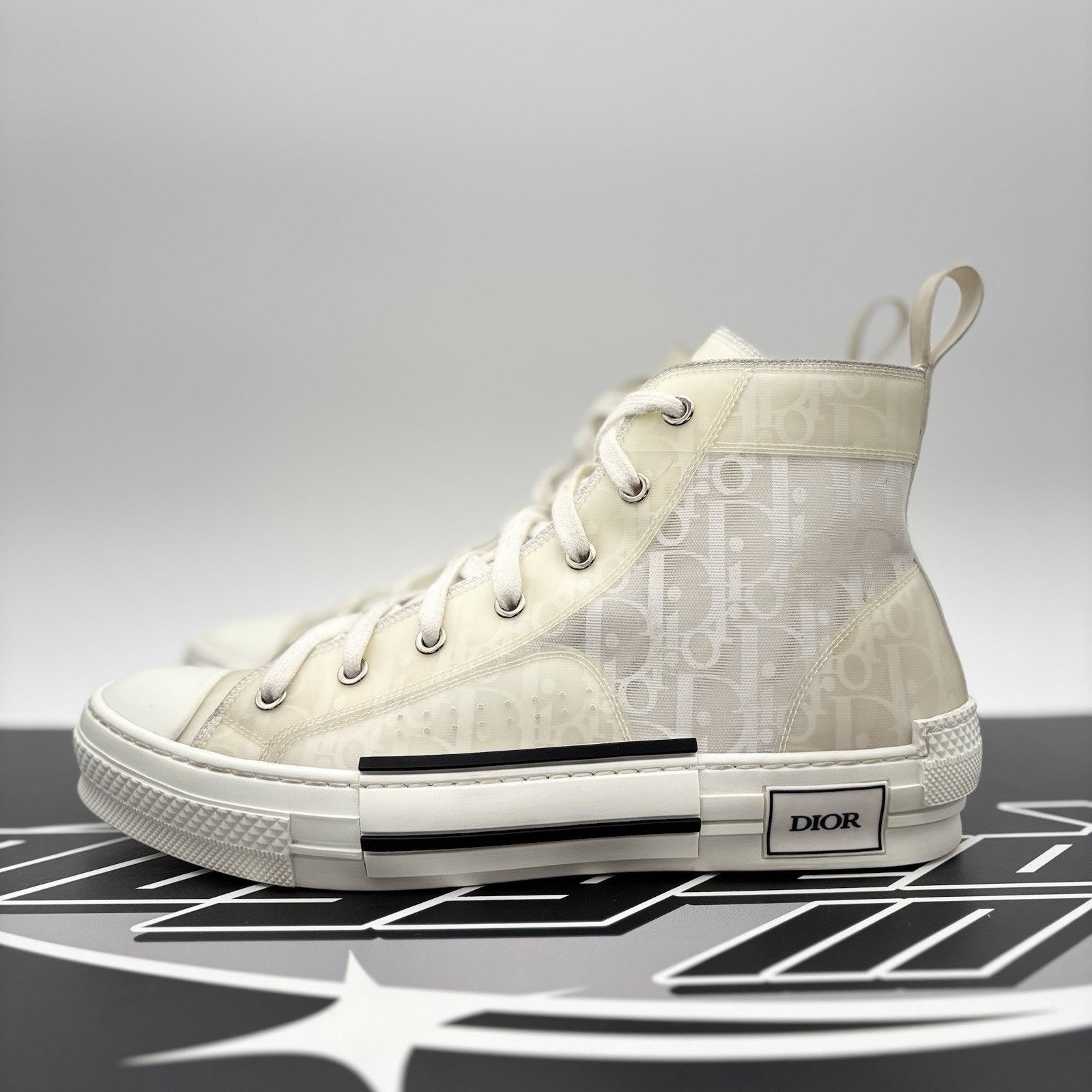 Dior Size 42 (9 US) - Dior B23 High ' White ' | GREAT CONDITION! Size US 9 / EU 42 - 1 Thumbnail