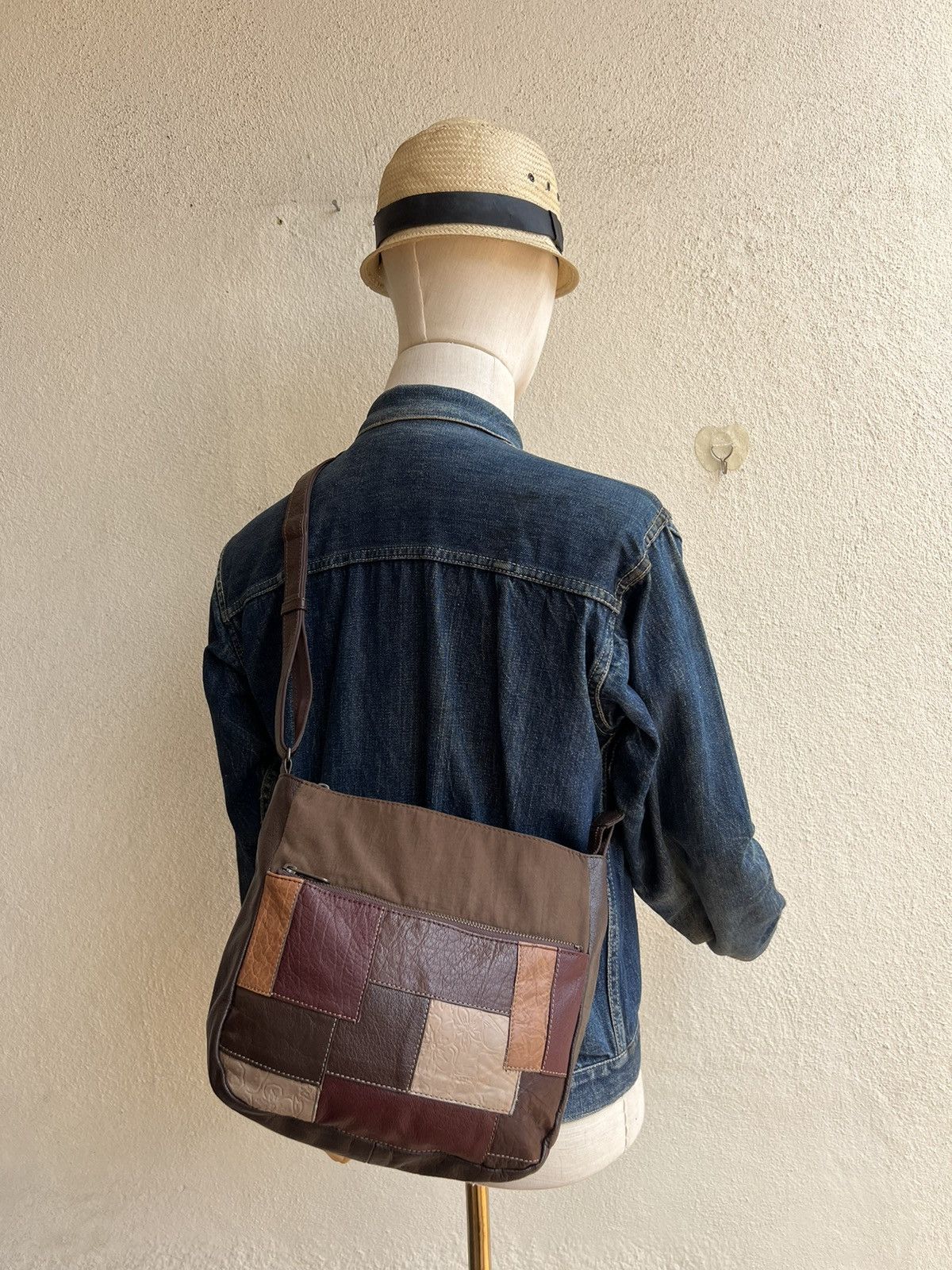 Japanese Brand Vintage Ibiza Japan Patina Patchwork Leather Bag Size ONE SIZE - 4 Thumbnail