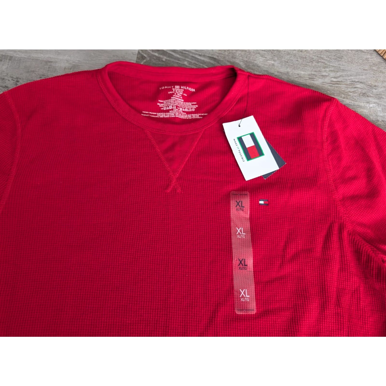 Tommy Hilfiger NWT Tommy Hilfiger Men's Thermal Long Sleeve Shirt Size XL Mustang Red Waffle Size US XL / EU 56 / 4 - 2 Thumbnail