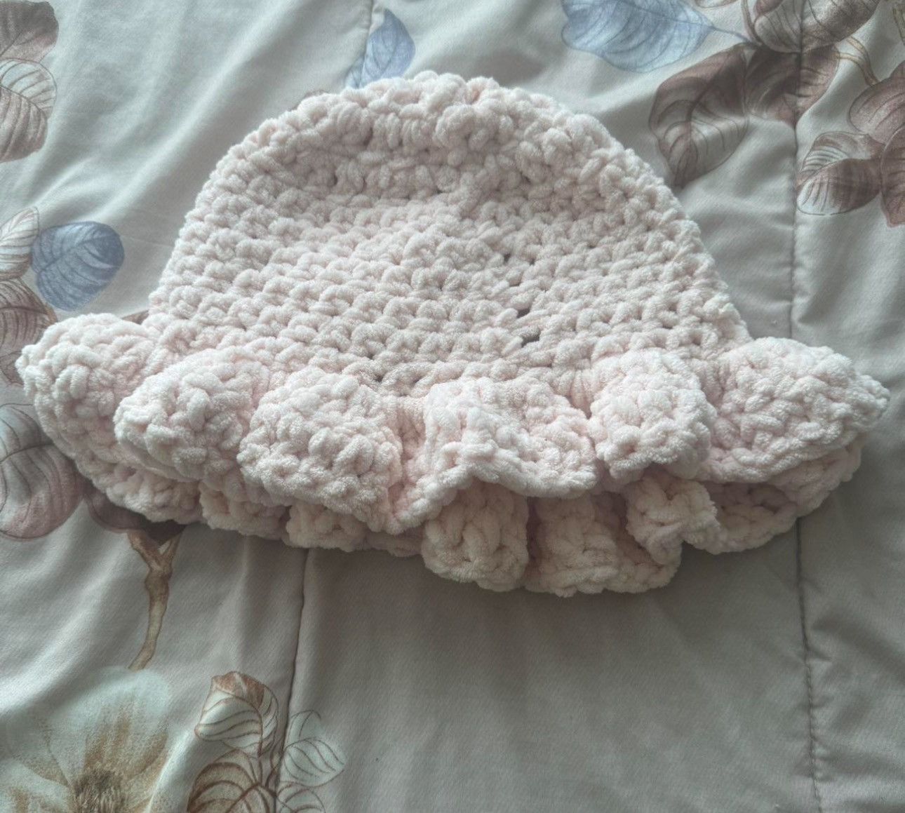 Other Pink Cloud Blanket Hat Size 34 - 1 Thumbnail