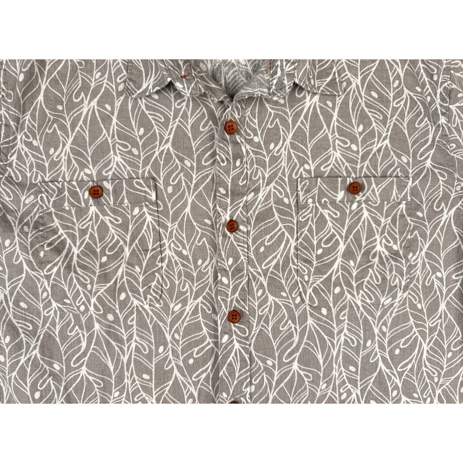 Quiksilver Quiksilver Waterman Shirt Adult XL Gray Floral Cotton Blend Hawaiian Shirt, Button-Up, Short Sleeve, Chest 40 in, Aloha Beach Vacation, Mens Size US XL / EU 56 / 4 - 6 Thumbnail