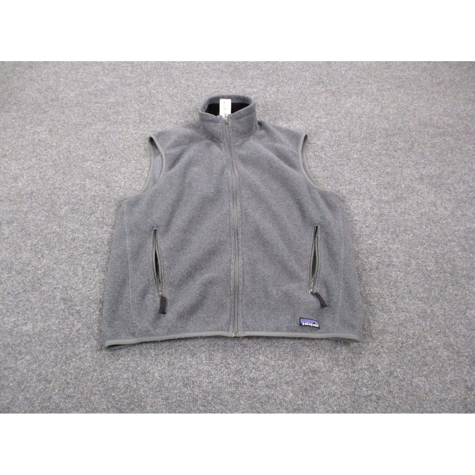 Patagonia Patagonia Vest Jacket Mens M Gray Fleece Synchilla Jumper Hiking Camping 25184 Size US M / EU 48-50 / 2 - 2 Thumbnail