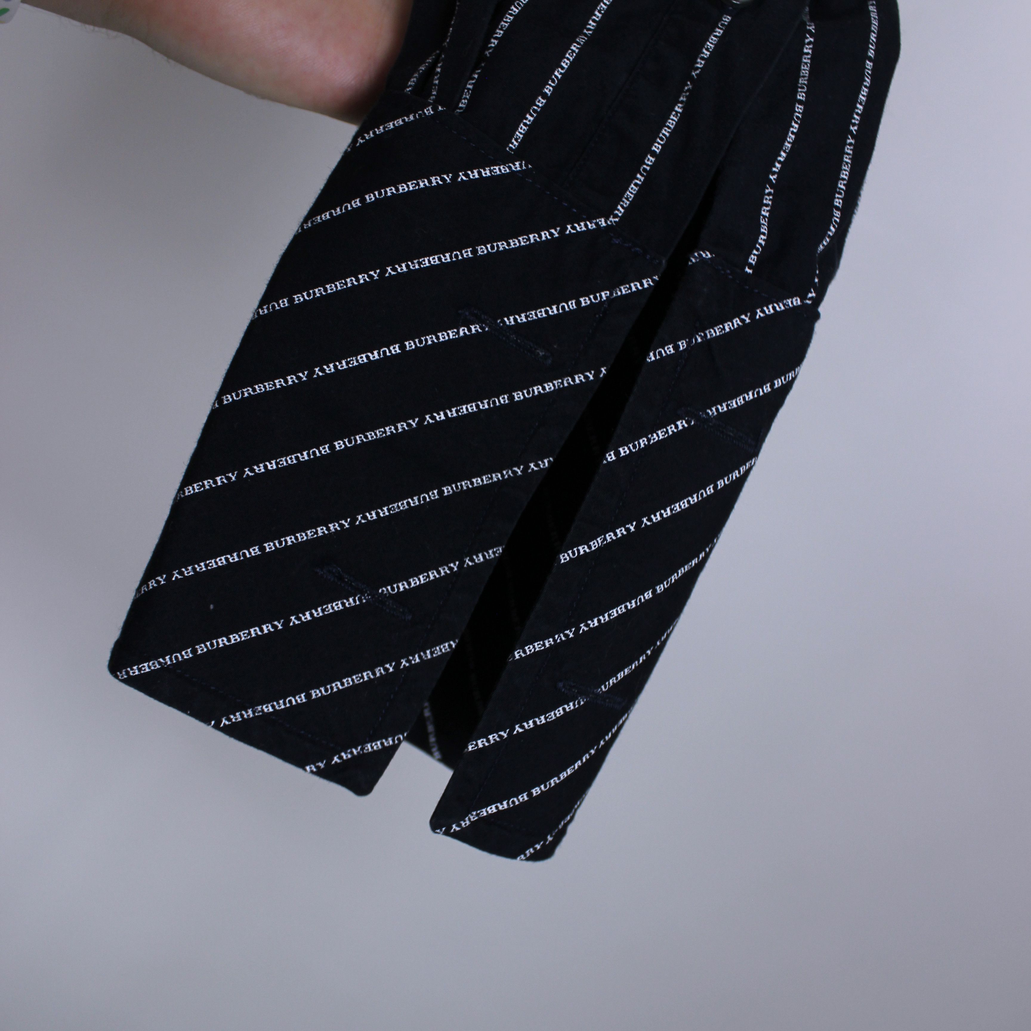 Burberry Burberry shirt men monogram 15 39 1/2 L tailored Size US L / EU 52-54 / 3 - 6 Thumbnail
