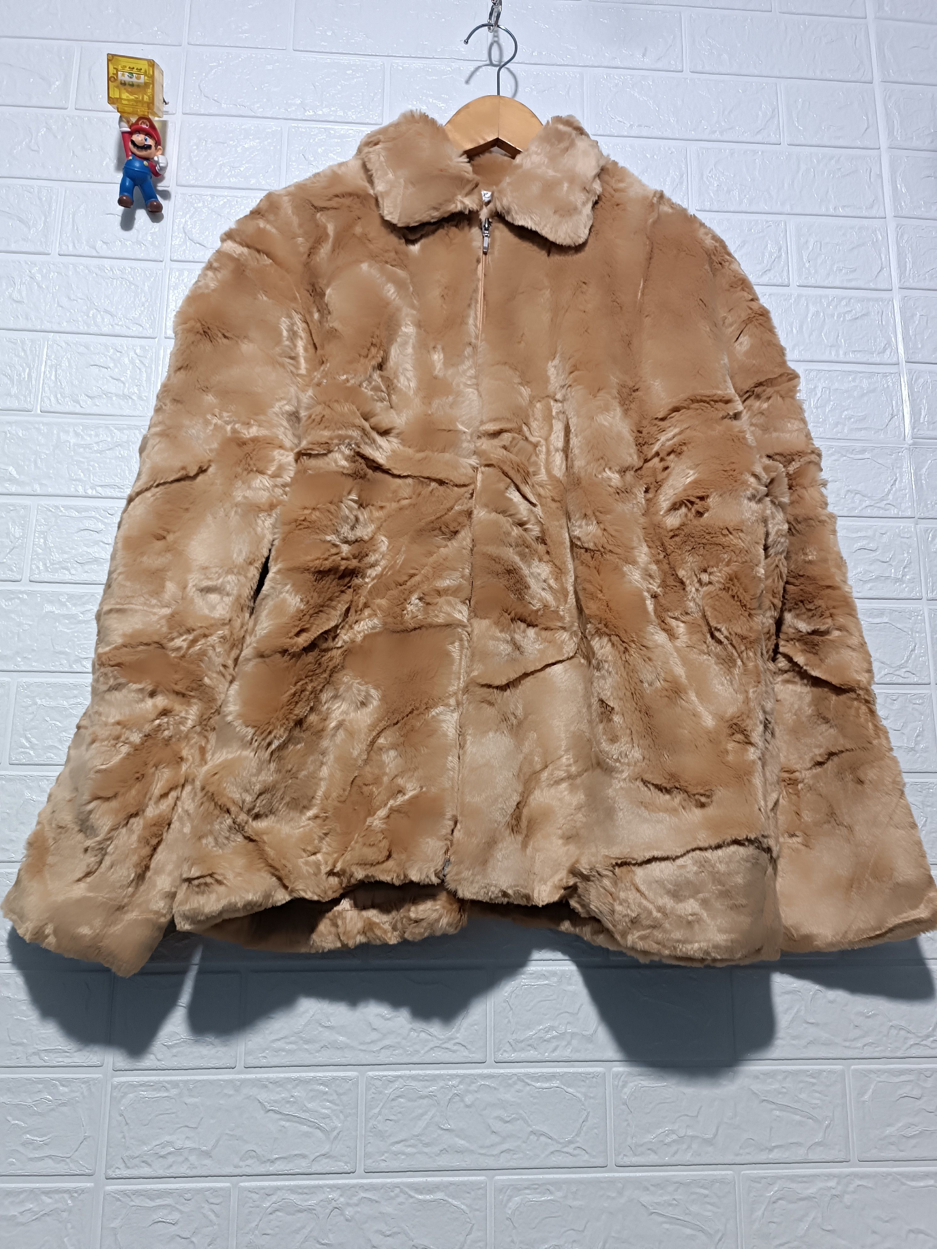 Japanese Brand Vintage Faux Fur Zip Up Coat Winter Jacket Size US L / EU 52-54 / 3 - 2 Thumbnail