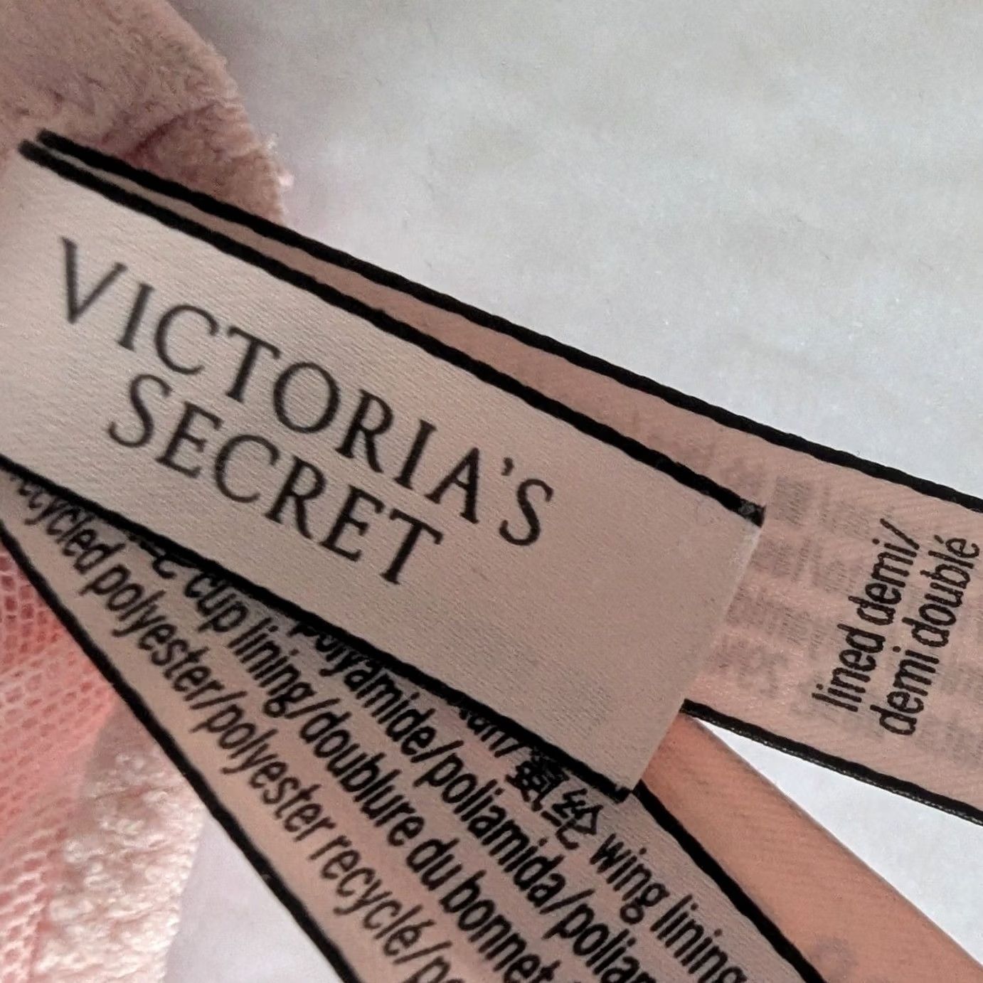 Victoria's Secret Victoria's Secret Light Pink Lace Trim Demi Bra 36D/D80 Pink Lined Push Up Underwired Womens Size ONE SIZE - 7 Thumbnail