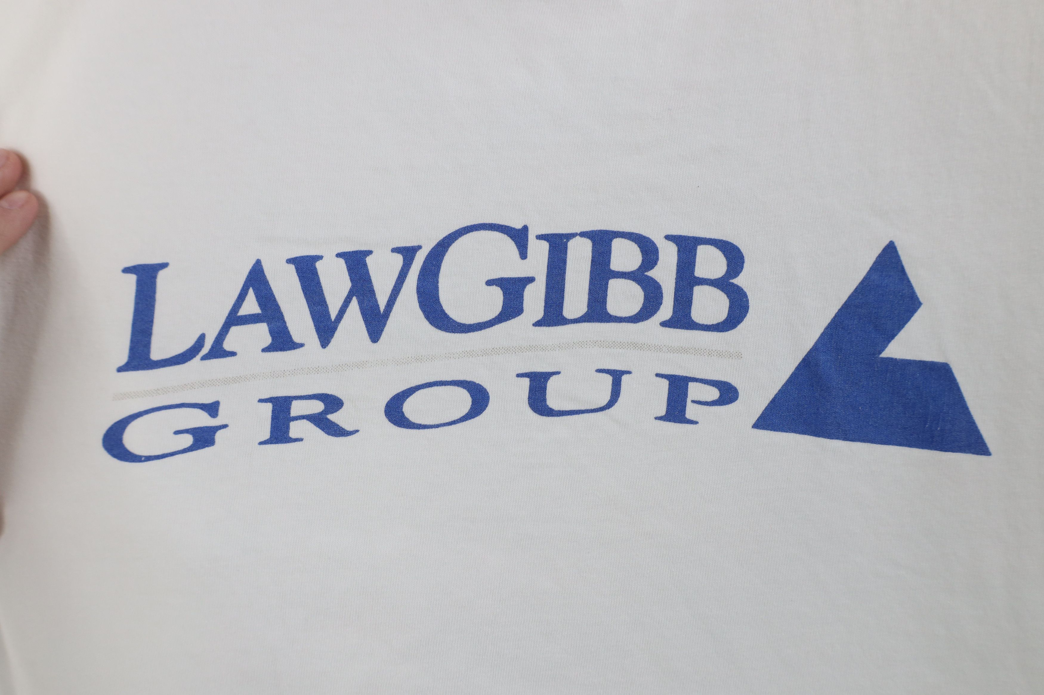 Vintage Vintage 90s Law Gibb Group Short Sleeve T-Shirt White Size US L / EU 52-54 / 3 - 4 Thumbnail