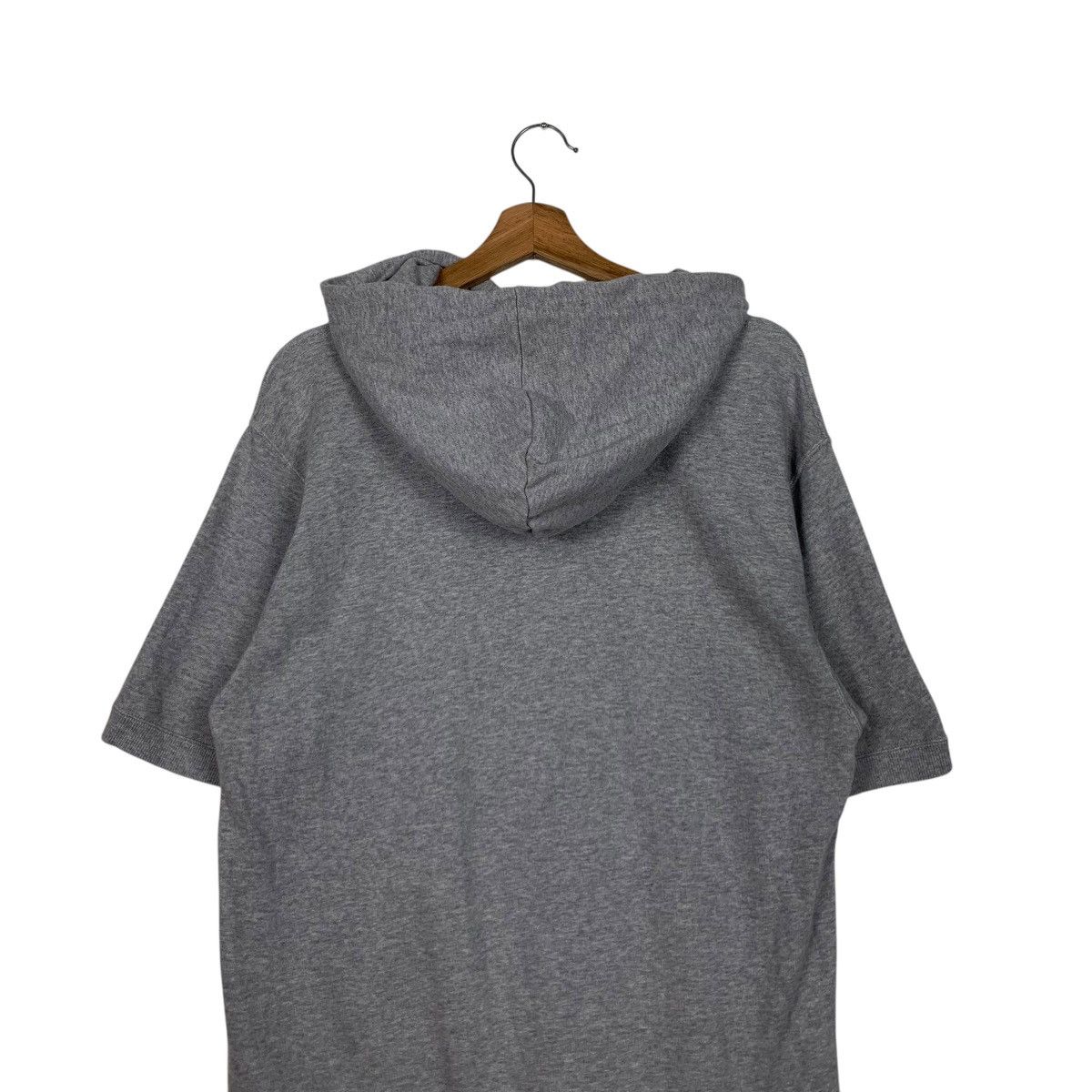 Champion CHAMPION Big Logo Short Sleeve Hoodies Pullover #2014-C87 Size XXL / US 16-18 / IT 52-54 - 8 Thumbnail