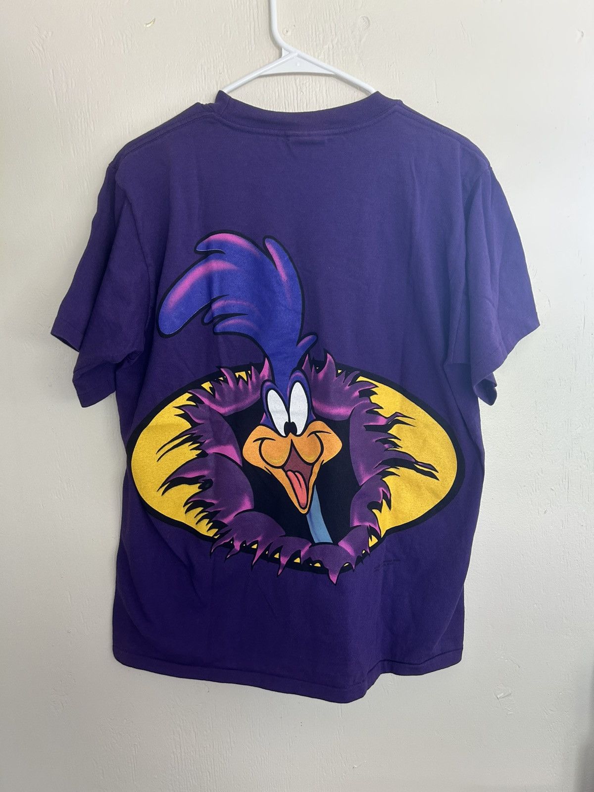 Vintage 1995 Road Runner Bust Threw Graphic Purple T-shirt Size US L / EU 52-54 / 3 - 1 Thumbnail