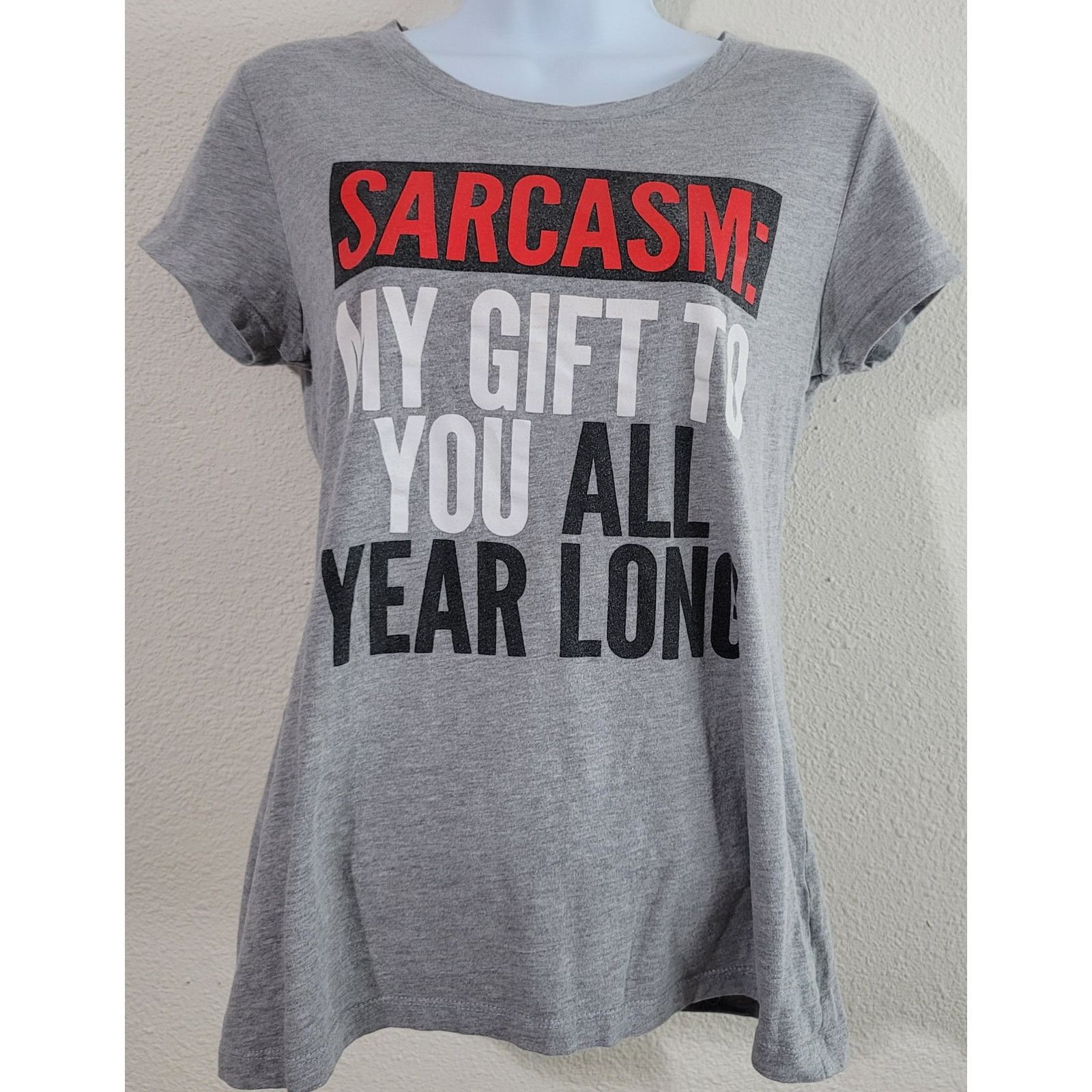 Other Gray Heathered Sarcasm My Gift To You All Year Long Top L Size L / US 10 / IT 46 - 1 Thumbnail