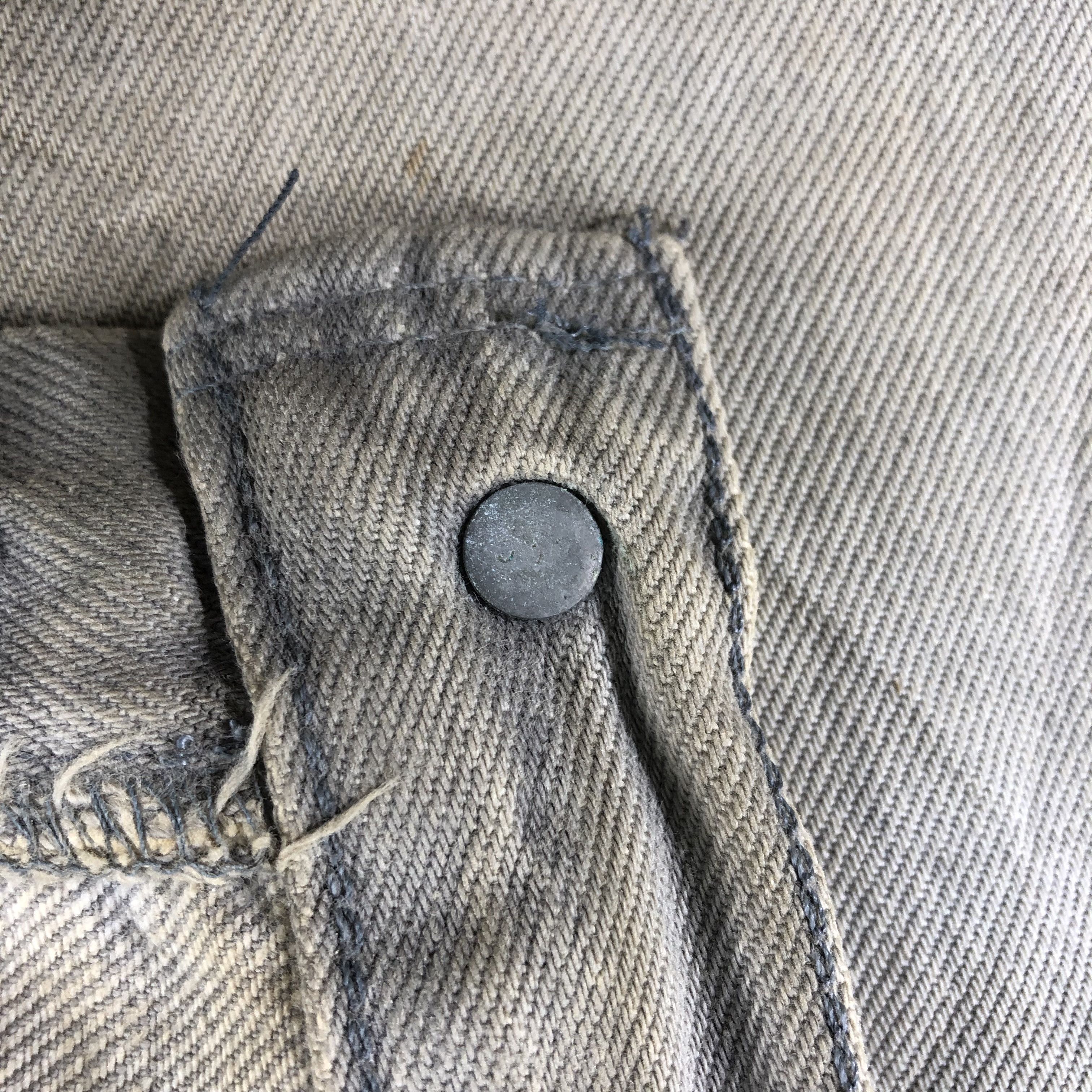 Levi's 90s Vintage Ripped Levis 501 Jeans-J2592 Size US 36 / EU 52 - 12 Thumbnail