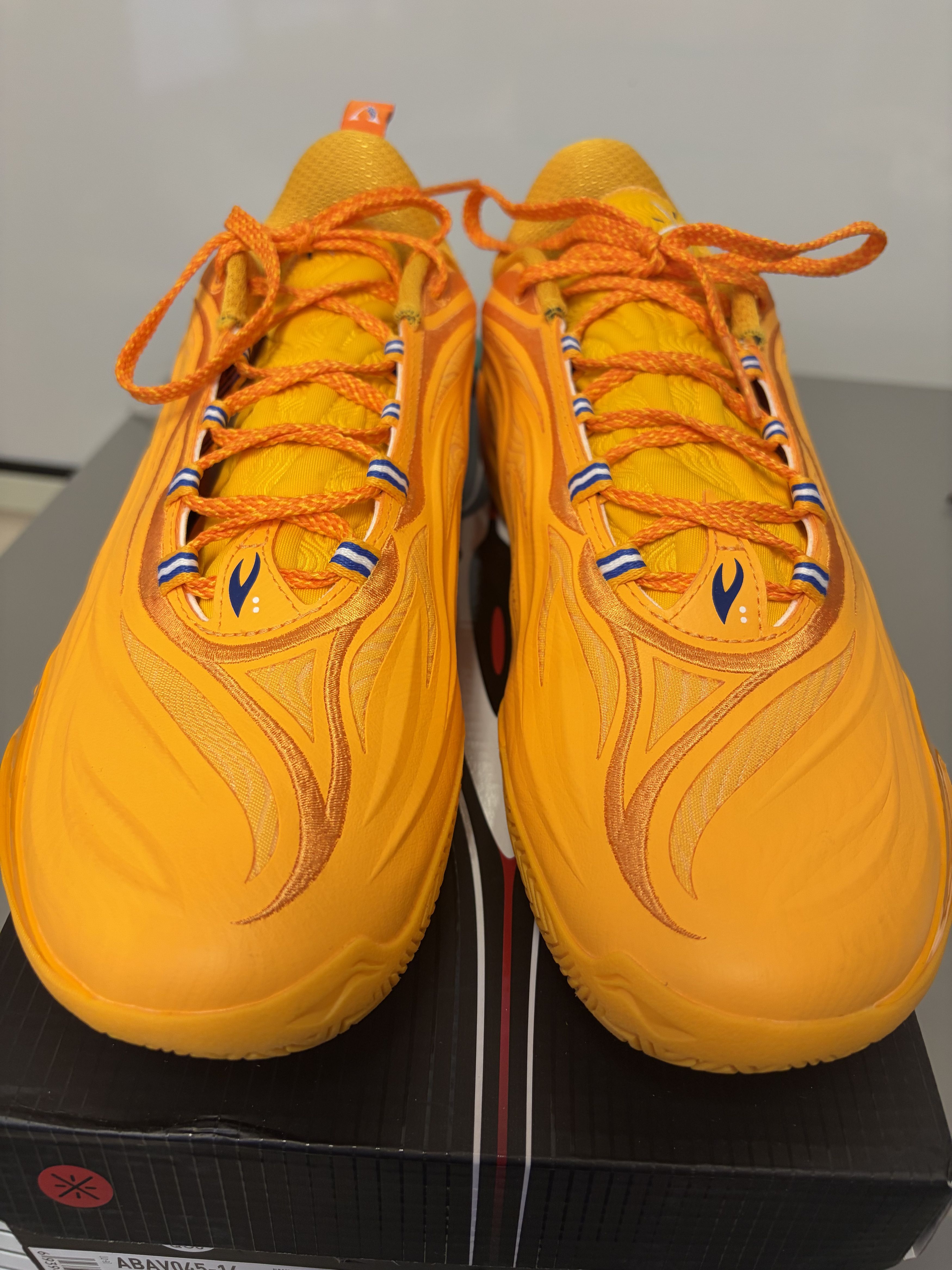 Li-Ning Li-Ning Way Of Wade 808 5 Ultra V2 Orange size 9 ABAV045-16 Size US 9 / EU 42 - 13 Thumbnail