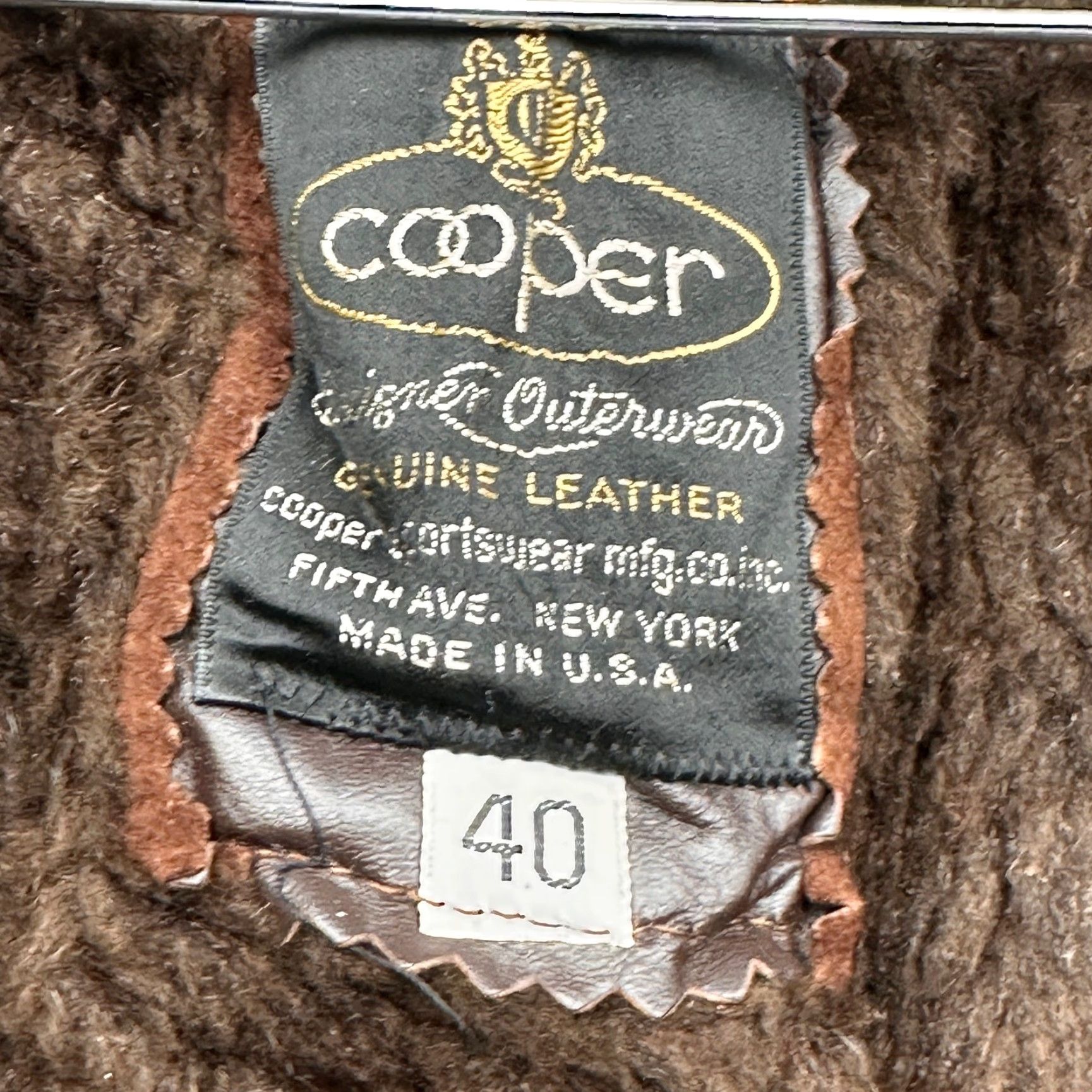 Vintage VINTAGE Cooper Leather Coat Mens 40 Medium Faux Fur Lined Brown Button USA Made Coat Mens Medium Brown Fur Lined Buttoned Coat 70s Theme Size US M / EU 48-50 / 2 - 2 Thumbnail