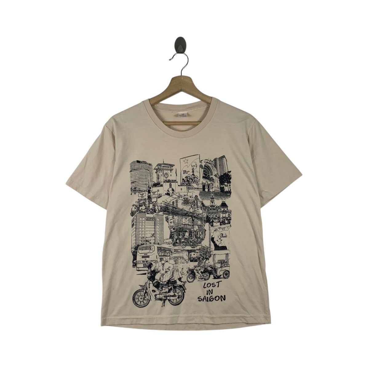 Vintage Vintage LOST IN SAIGON City Illustration Artist Tee Shirt Size M / US 6-8 / IT 42-44 - 1 Thumbnail