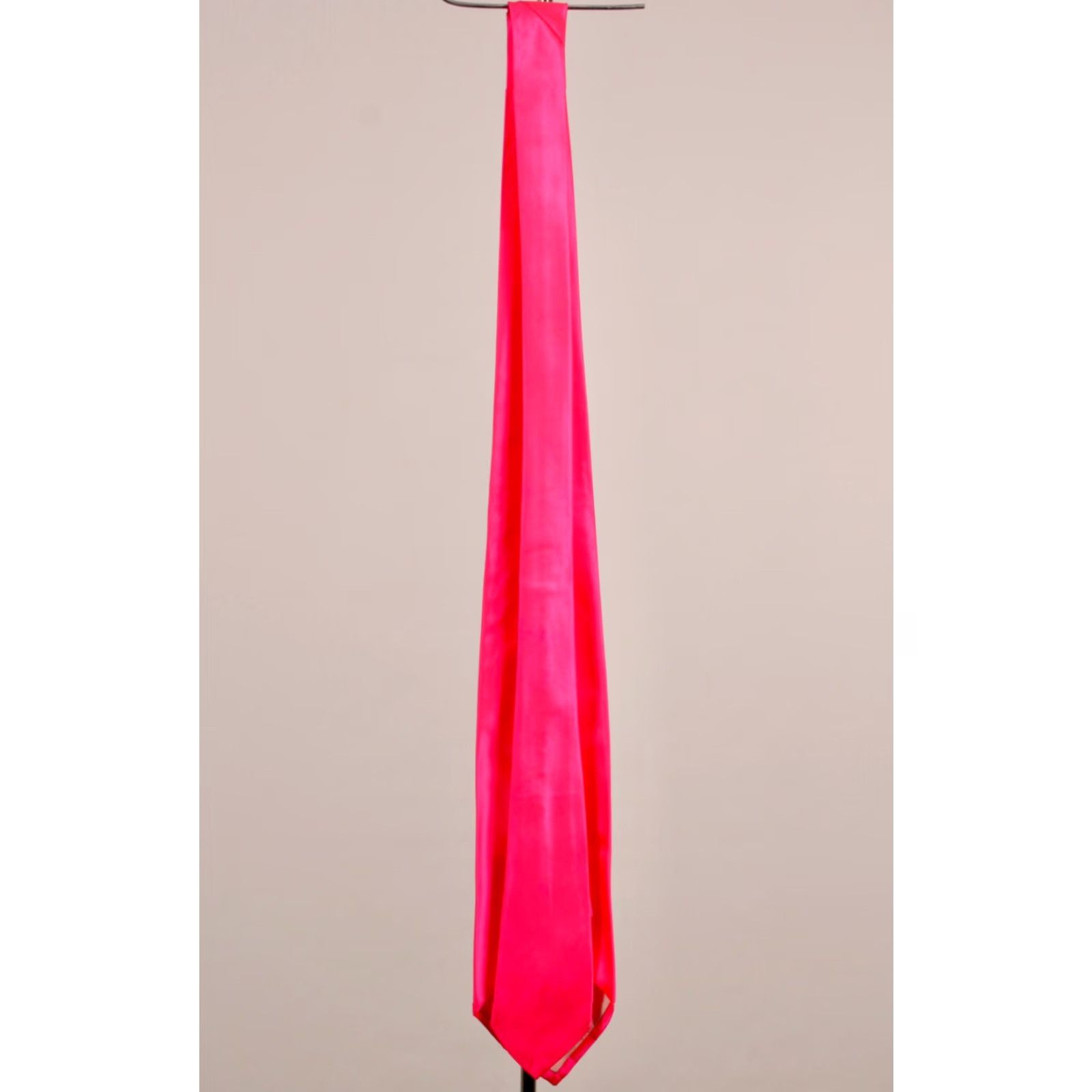 Vintage VTG 1940s Hand Painted Neon Pink & Green Leaf Necktie - Men’s Tie, 40s, Vintage, 49" Length, 4.25" Width, Original Condition Size ONE SIZE - 4 Thumbnail