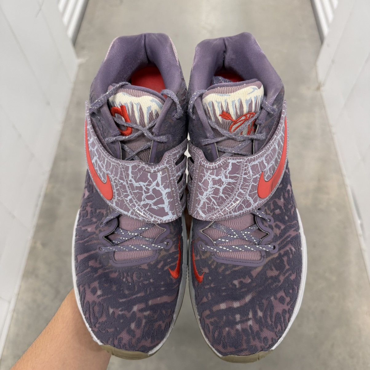 Nike Nike KD 14 Valentine’s Day Purple Floral Strap Size 12 Size US 12 / EU 45 - 4 Thumbnail