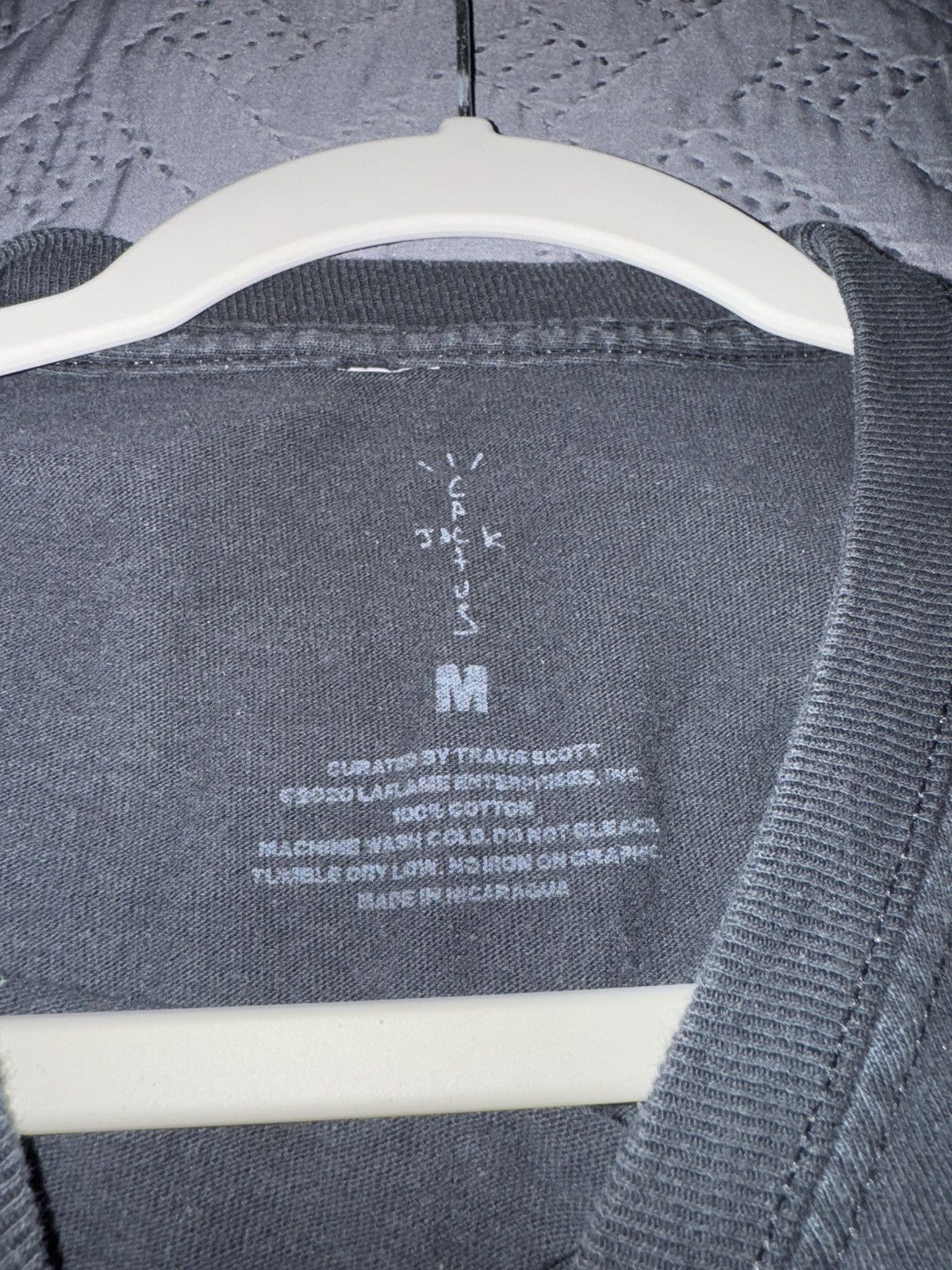 Travis Scott Cactus jack X McDonalds Size US M / EU 48-50 / 2 - 2 Thumbnail
