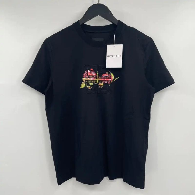 Givenchy Givenchy Black Cotton Short Sleeve T-Shirt 0089 Size L / US 10 / IT 46 - 1 Thumbnail
