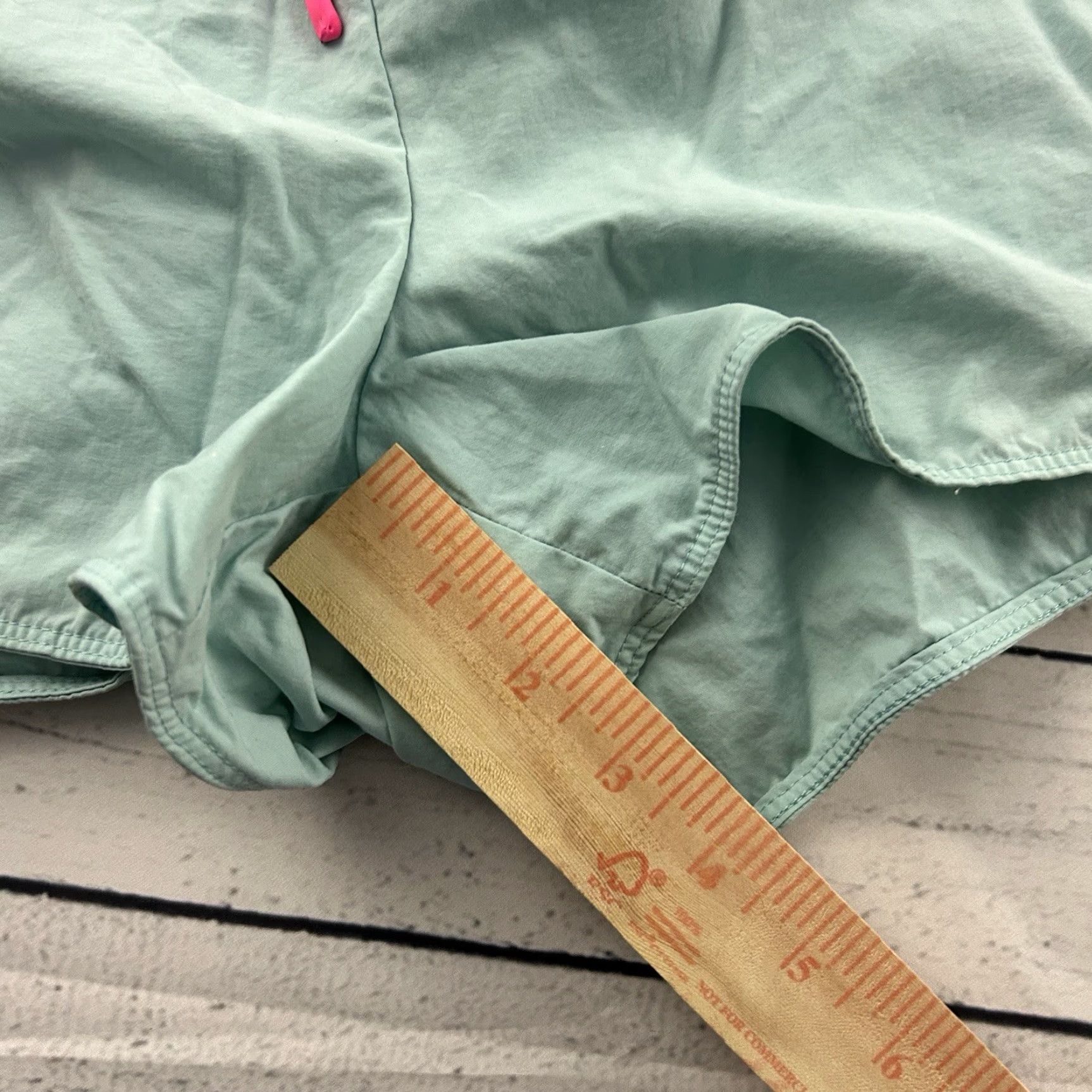 Lilly Pulitzer Lilly Pulitzer Athletic Shorts Women's L Light Blue Athletic Shorts Size 36" / US 14 / IT 50 - 5 Thumbnail