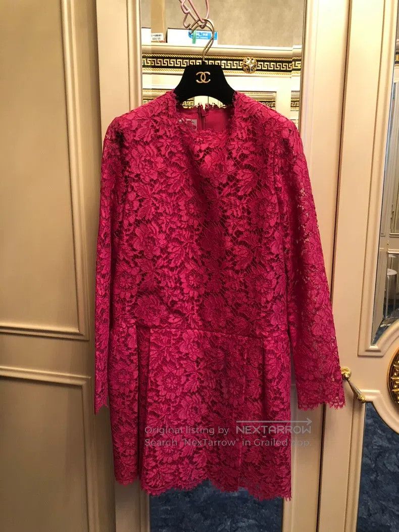Valentino Valentino dress Size M / US 6-8 / IT 42-44 - 2 Thumbnail