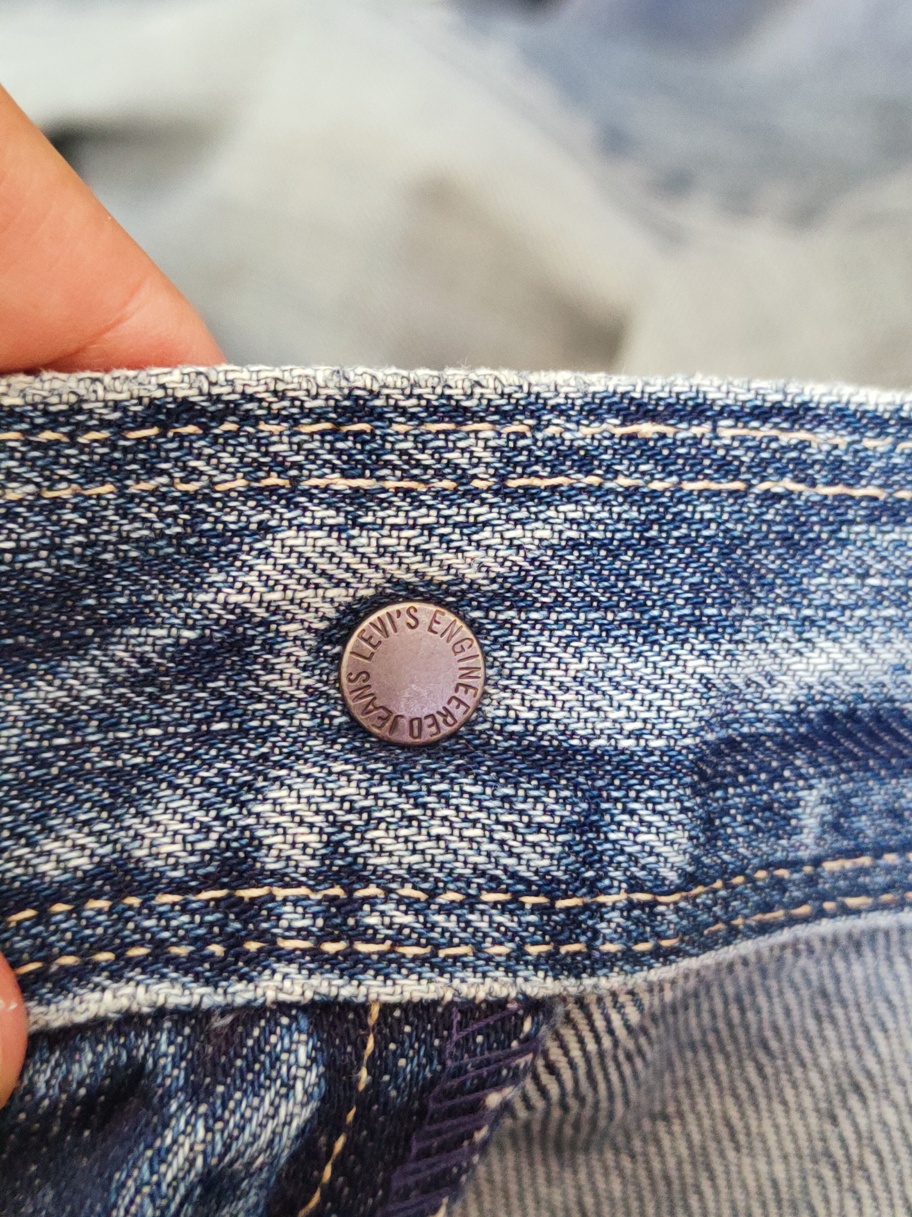Levi's Levi's Dark Blue Distressed Ripped Jeans #W654 Size US 29 - 14 Thumbnail