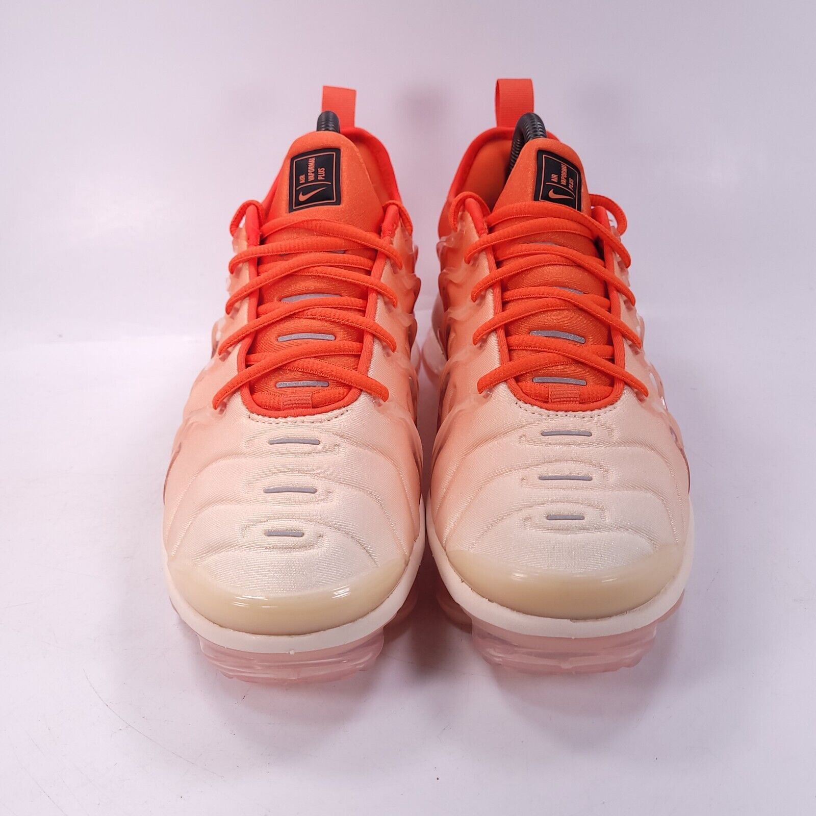 Nike Nike Air Vapormax Plus Shoe Womens Size 7.5 DQ8588-800 White Size US 7.5 / IT 37.5 - 2 Thumbnail