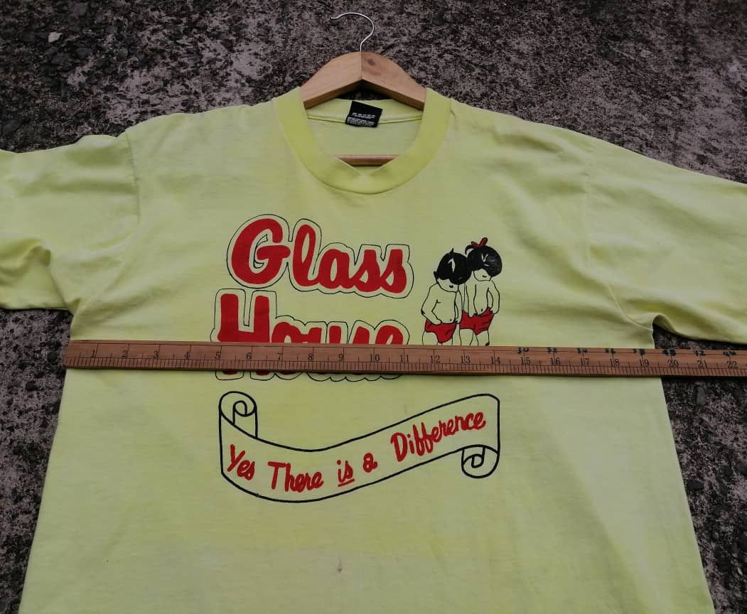 Vintage Vintage 90s Screen Stars Glass House Tee Size US M / EU 48-50 / 2 - 2 Thumbnail