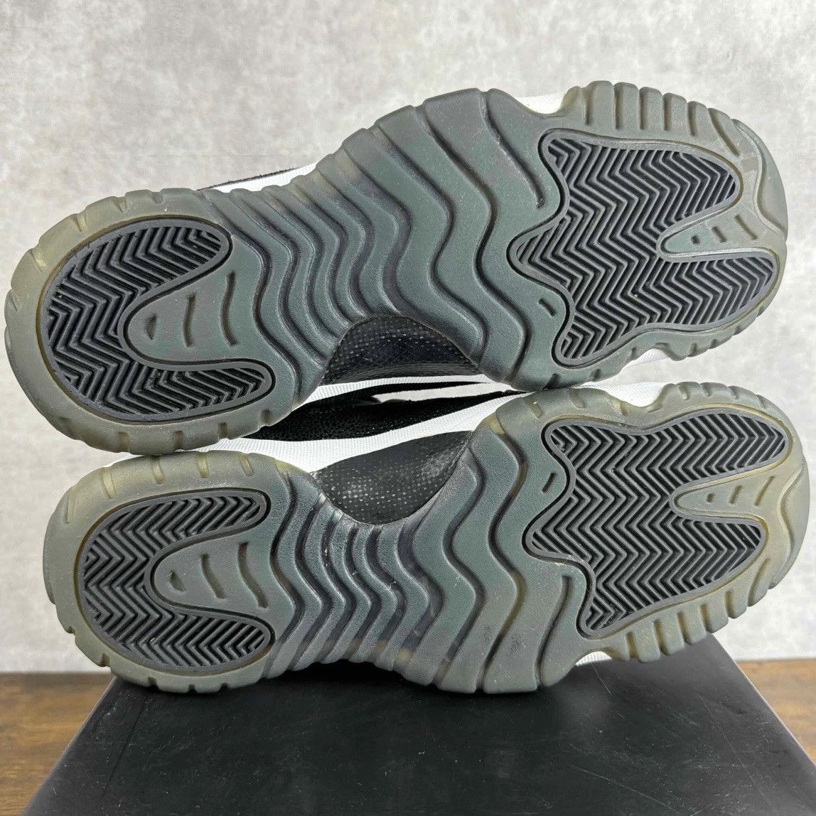 Jordan Brand Air Jordan 11 Retro Premium Mid Heiress 8Y / 9.5W 852625-030 Size US 9.5 / IT 39.5 - 7 Thumbnail