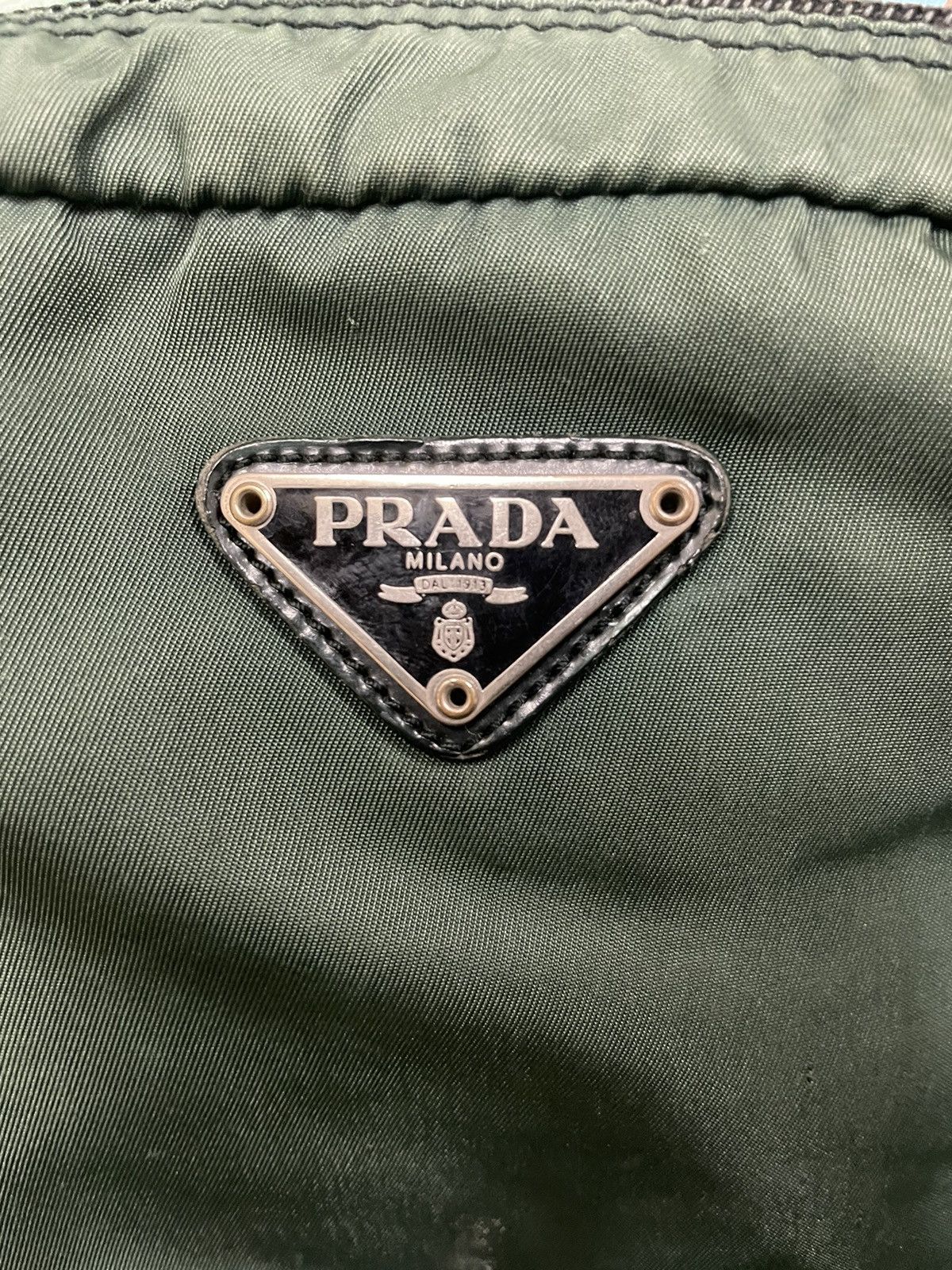 Prada × Vintage Authentic Luxury Vintage Prada Accessories Bag Size ONE SIZE - 7 Thumbnail