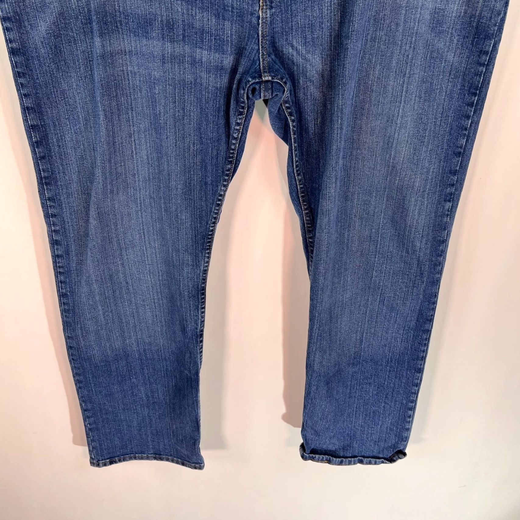Wrangler Wrangler Jeans Mens 48 Straight Leg High Rise Denim 48X30 Blue 5-Pocket Regular Mens High Rise 48X30 Size US 32 / EU 48 - 4 Thumbnail