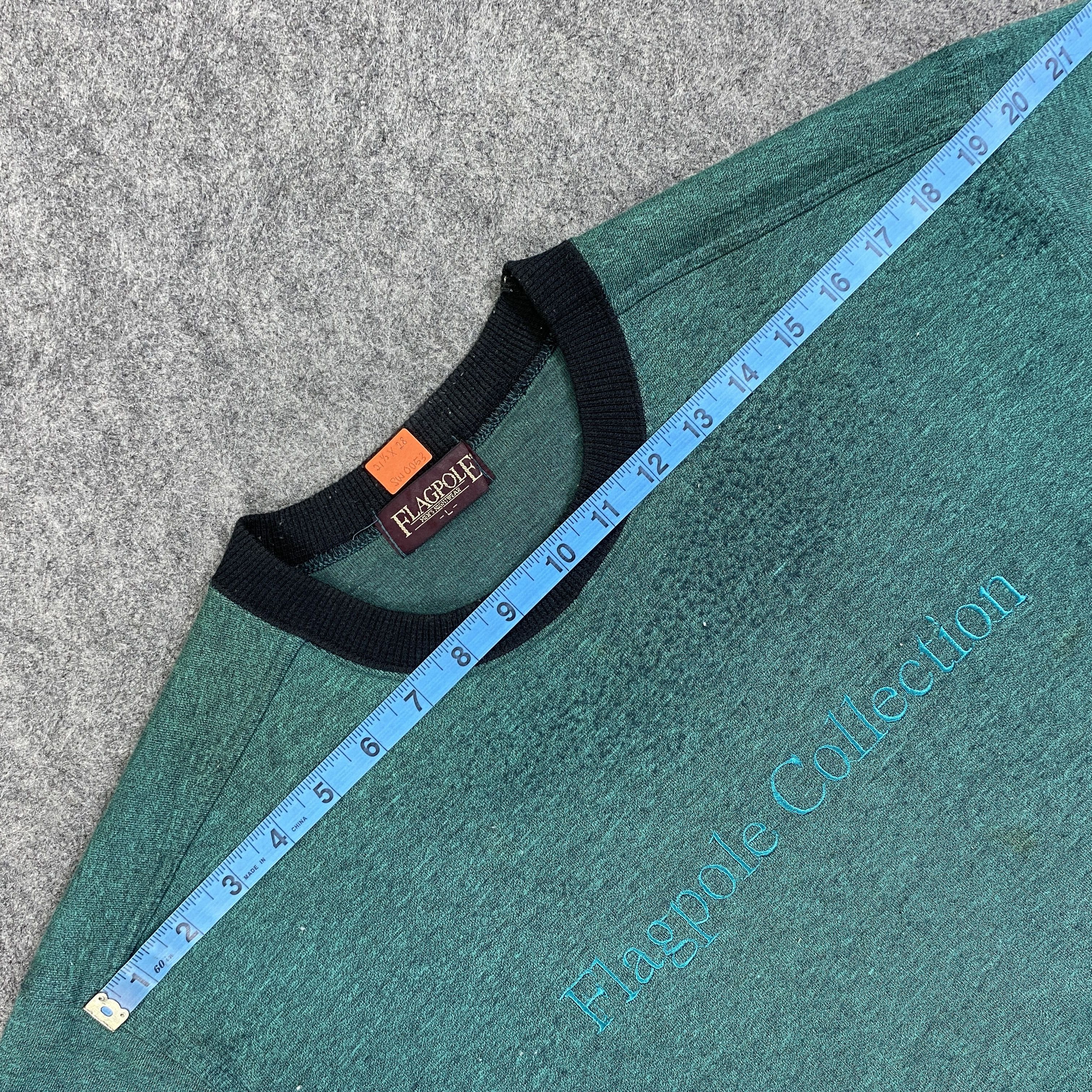 Japanese Brand Vintage Flagpole Collection Spell Out Sweatshirt -SW053 Size US M / EU 48-50 / 2 - 3 Thumbnail