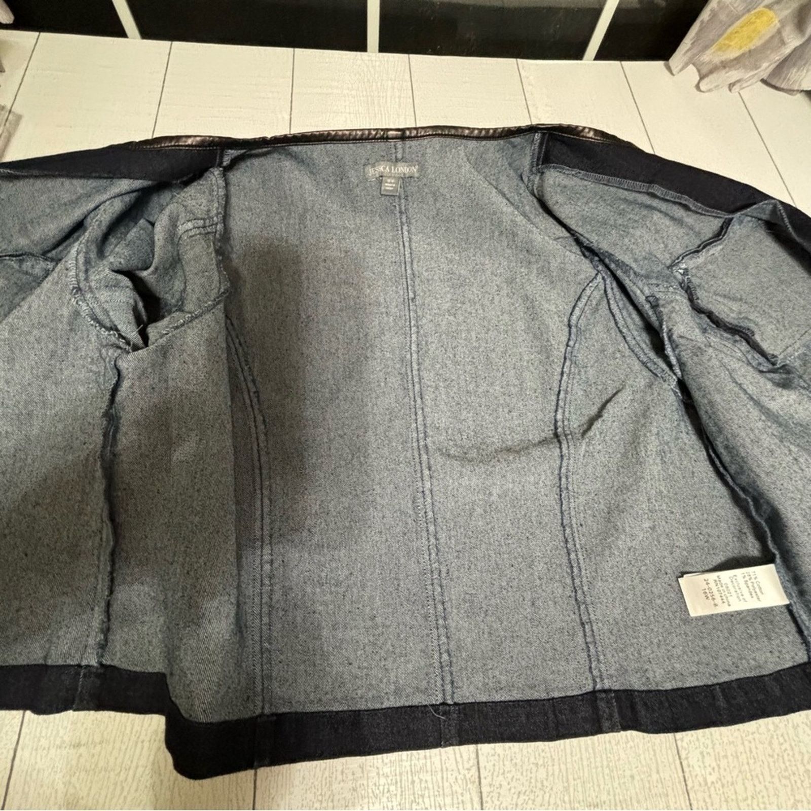 Other Jessica London Dark Wash Denim Jacket Size 16W Size XXL / US 16-18 / IT 52-54 - 9 Thumbnail