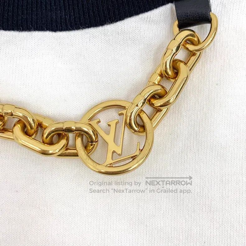 Louis Vuitton Louis Vuitton 23 white logo chain design cotton crew neck Size US M / EU 48-50 / 2 - 5 Thumbnail