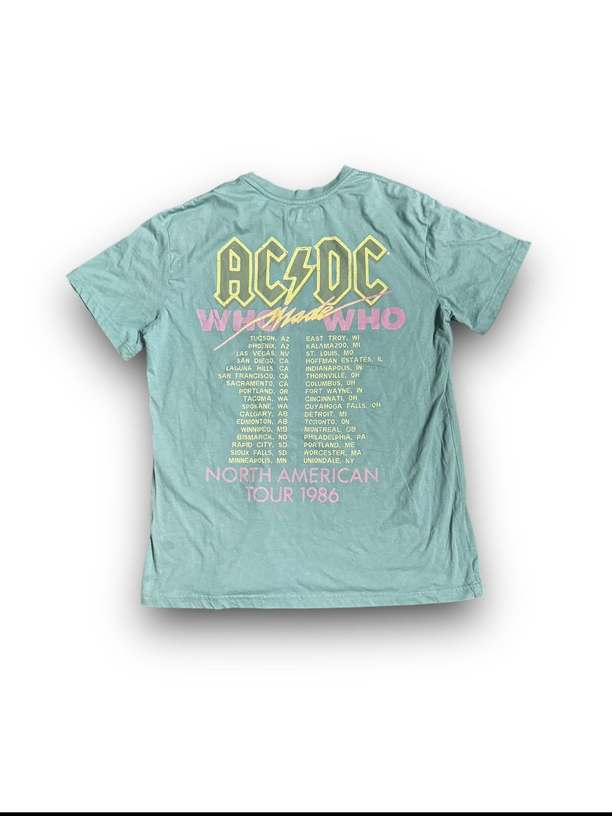 AC/DC × Band Tees AC/DC who made who album tour 2022 band Tee Size US L / EU 52-54 / 3 - 2 Thumbnail