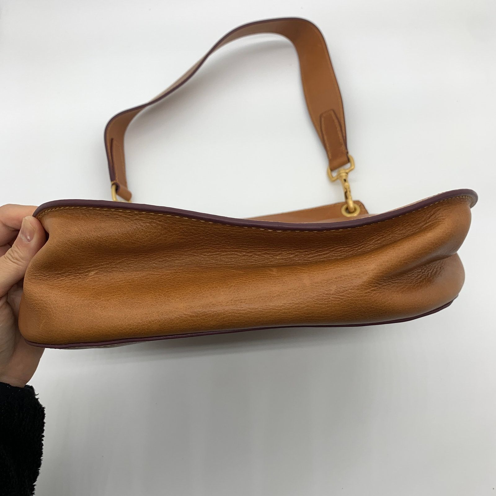 Dooney & Bourke Dooney & Bourke Women Handbags Florentine Leather Size ONE SIZE - 15 Thumbnail