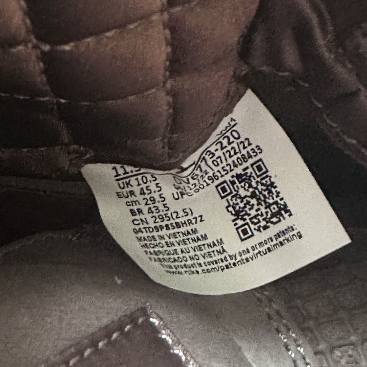 A Ma Maniere × Jordan Brand Jordan 4 Retro SP A Ma Maniére Violet Ore Size US 11.5 / EU 44-45 - 8 Thumbnail