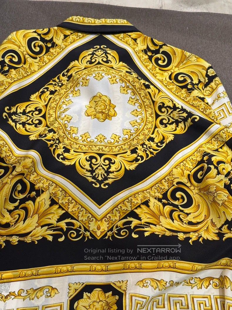 Versace Versace Black gold baroque style mulberry silk shirt Size US S / EU 44-46 / 1 - 6 Thumbnail