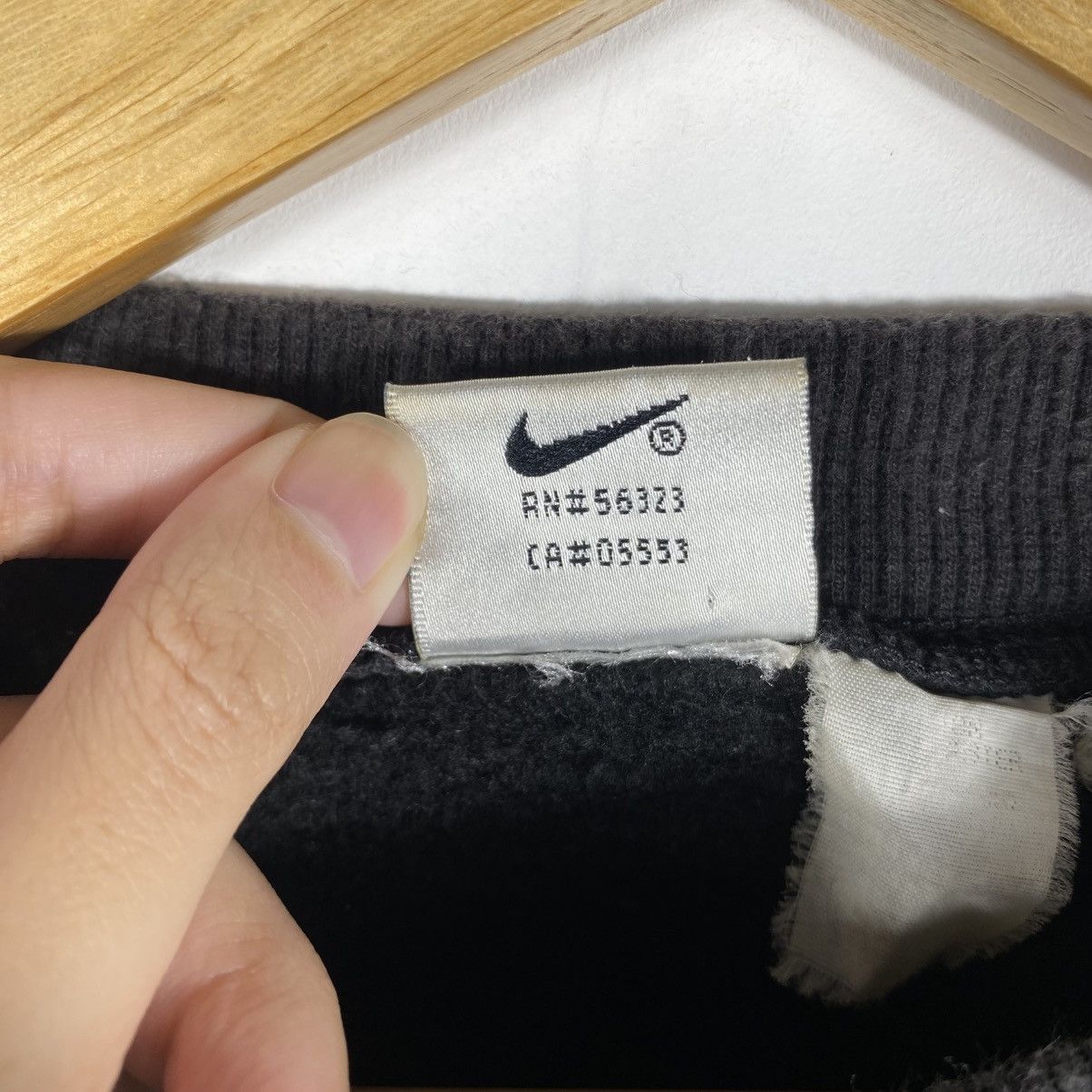 Nike Vintage 90's NIKE Big Swoosh Crewneck Sweatshirt Size US M / EU 48-50 / 2 - 6 Thumbnail