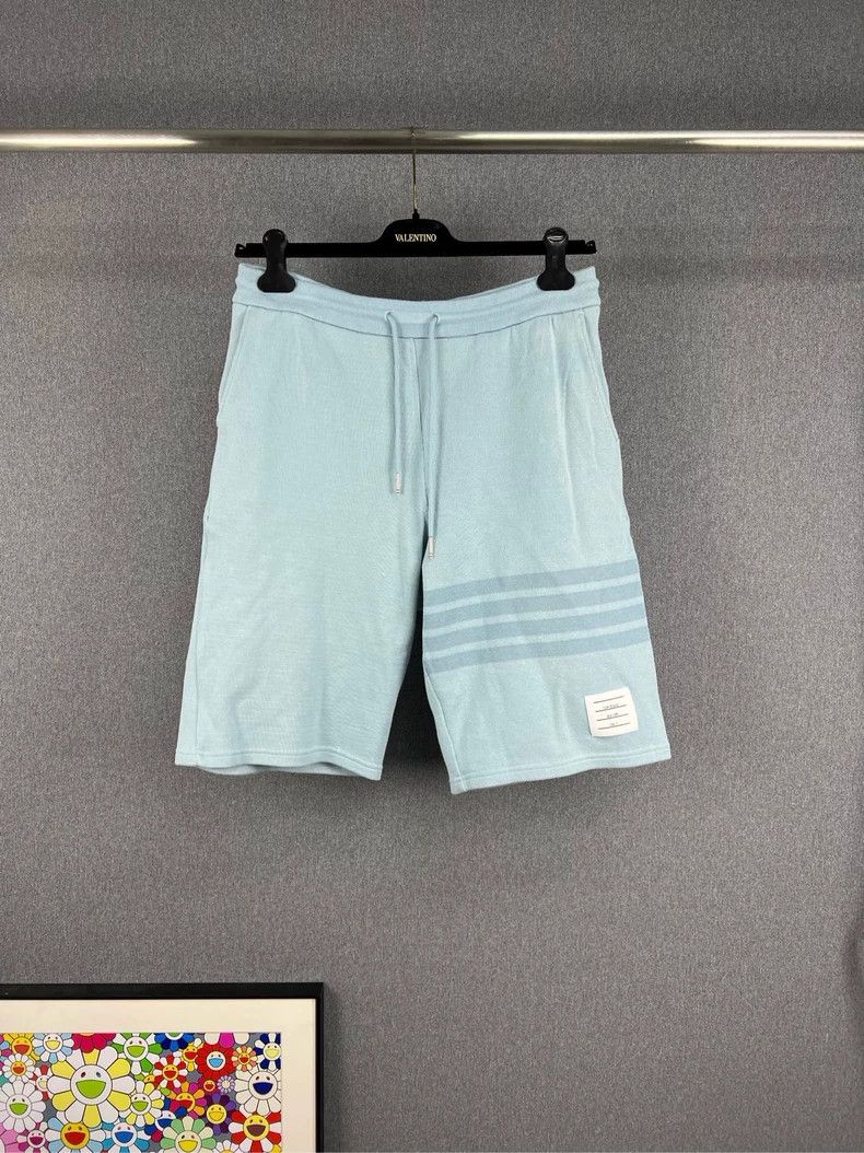 Thom Browne Thom Browne size3 Knitted striped shorts Size US 27 - 1 Thumbnail