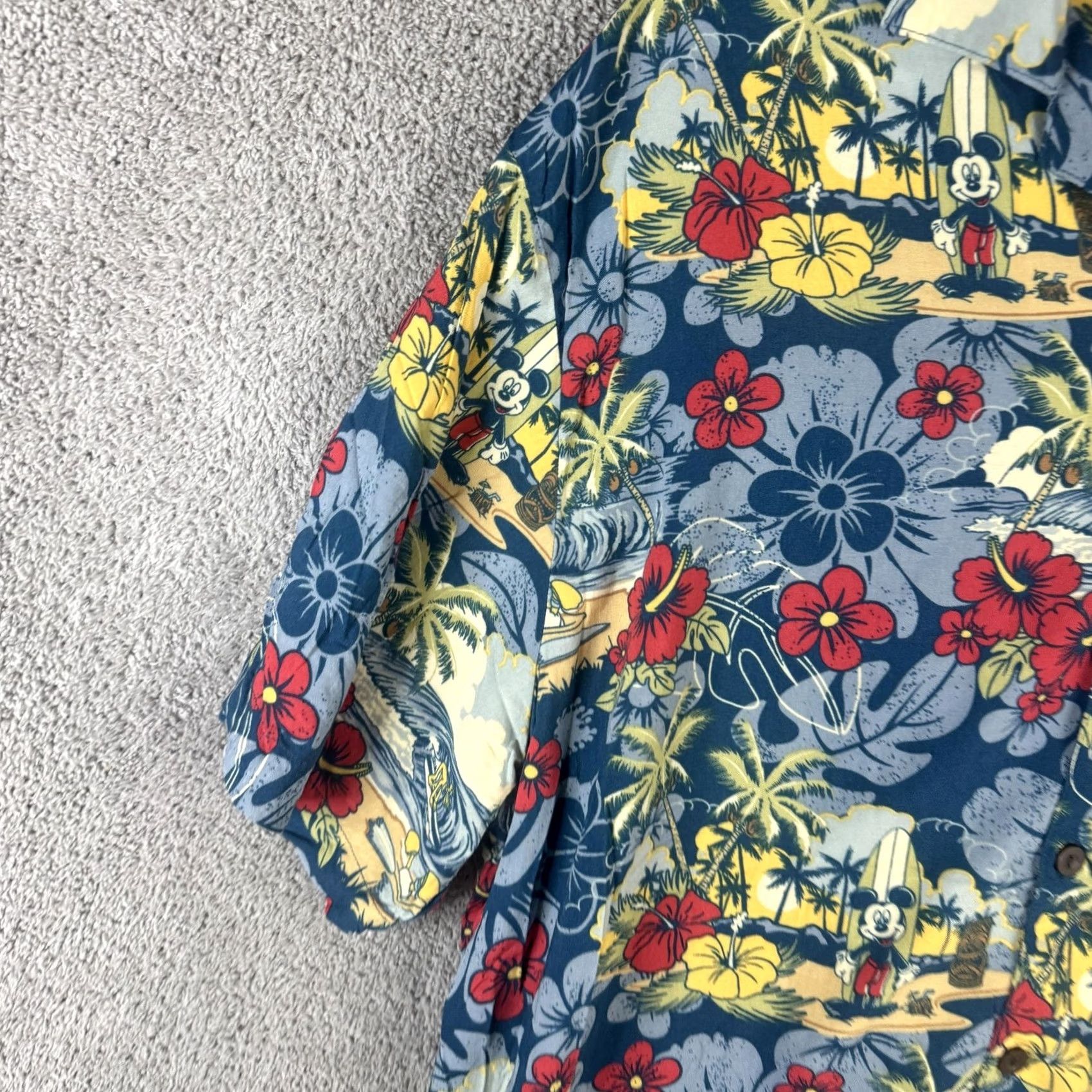 Disney Disney Parks Shirt Mens L Blue Mickey Hawaiian Button Front Tropical Surfing Size US L / EU 52-54 / 3 - 2 Thumbnail