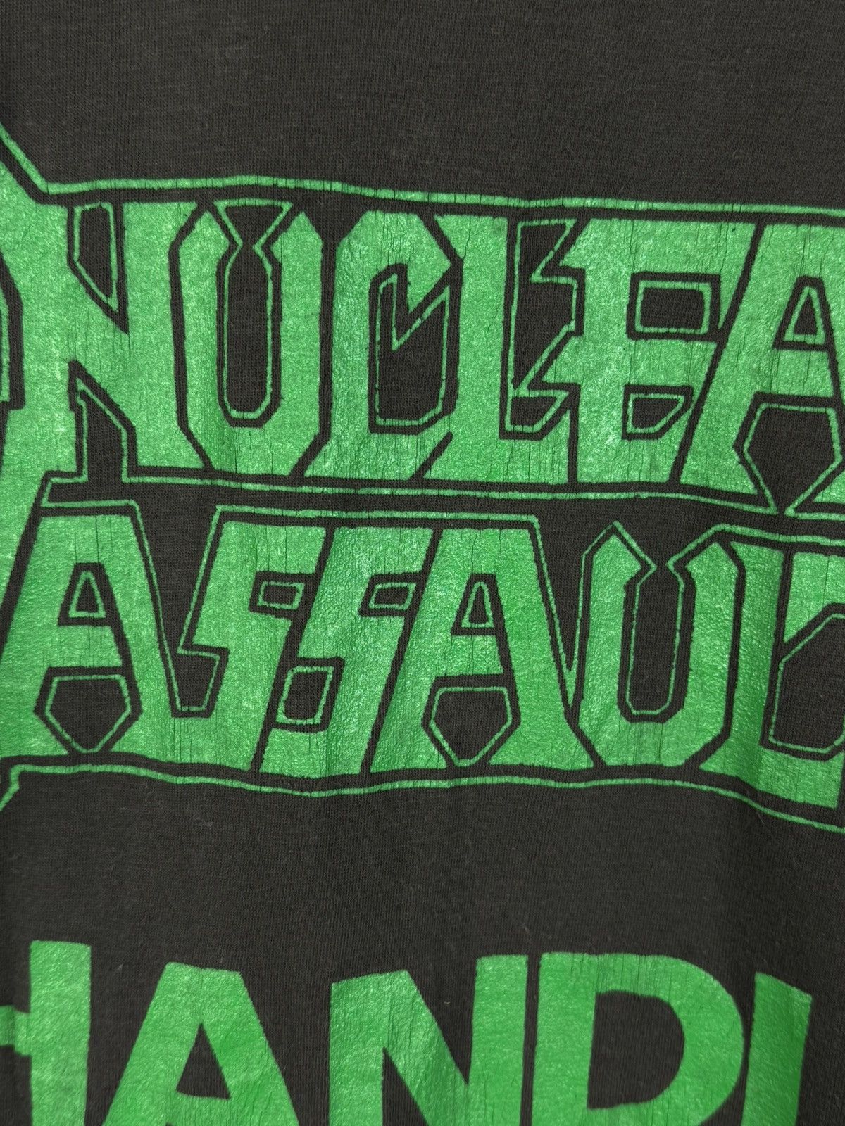 Band Tees 80s Vintage Nuclear Assault Handle With Care Metal T-Shirt Size US XS / EU 42 / 0 - 7 Thumbnail