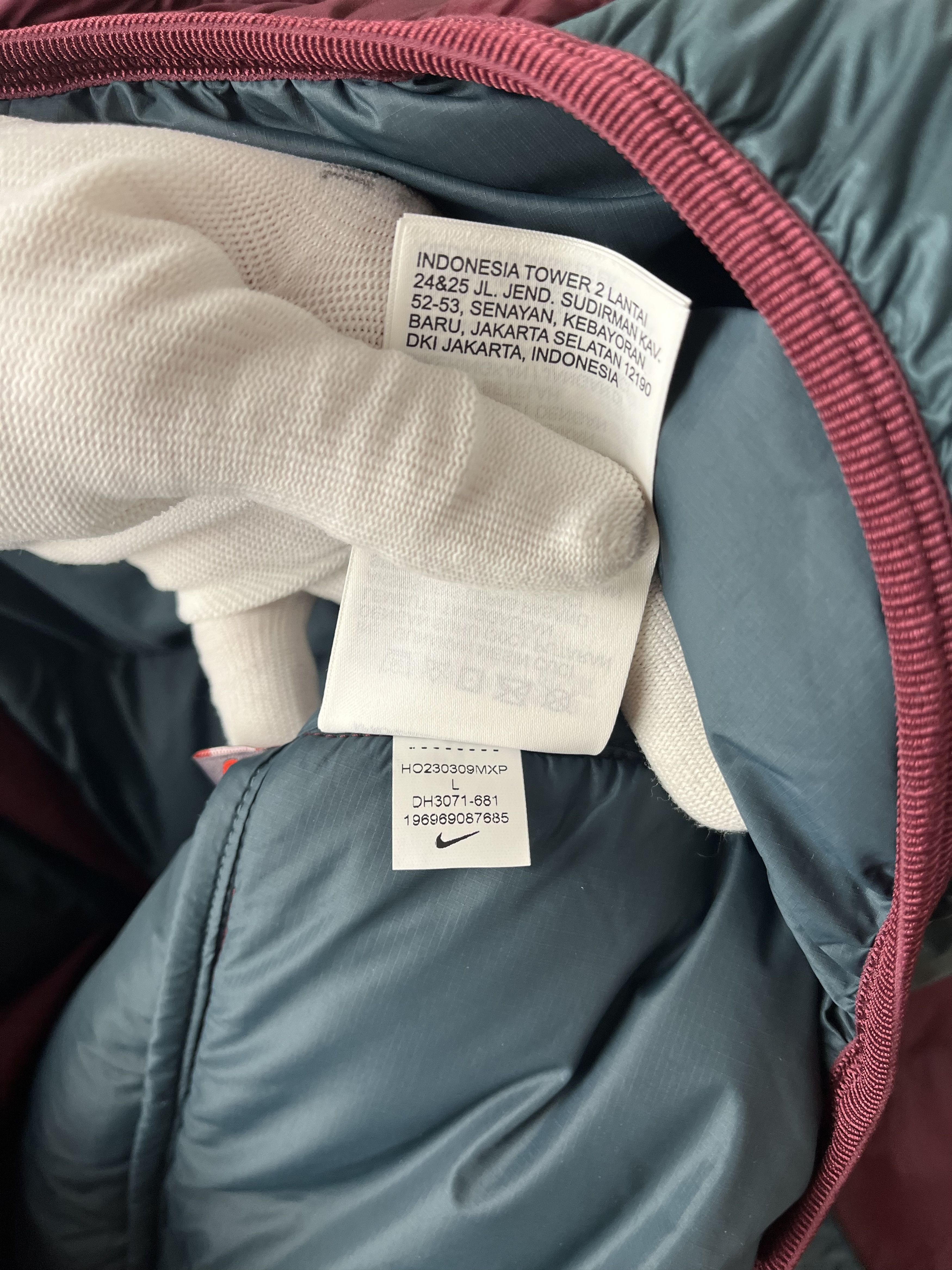 Nike ACG Down Jacket Nike ACG Therma-FIT ADV Lunar Lake Size US M / EU 48-50 / 2 - 9 Thumbnail