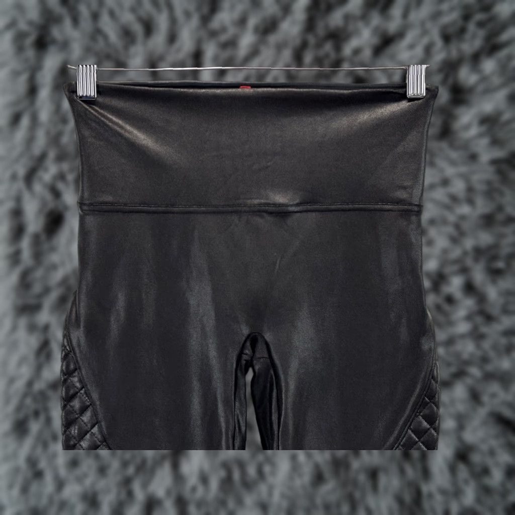 Spanx Spanx Quilted Faux Leather Leggings Black Womens Medium Moto Biker Bikercore Size 32" / US 10 / IT 46 - 1 Thumbnail