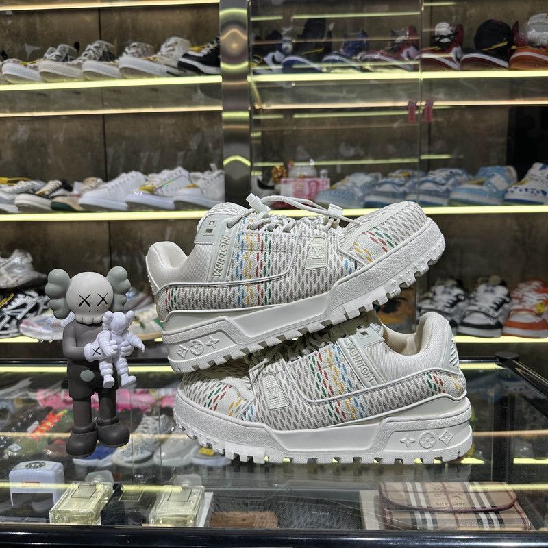 Louis Vuitton Louis Vuitton Trainer Leather Low-Top Sneakers -2508 Size US 8 / EU 41 - 8 Thumbnail