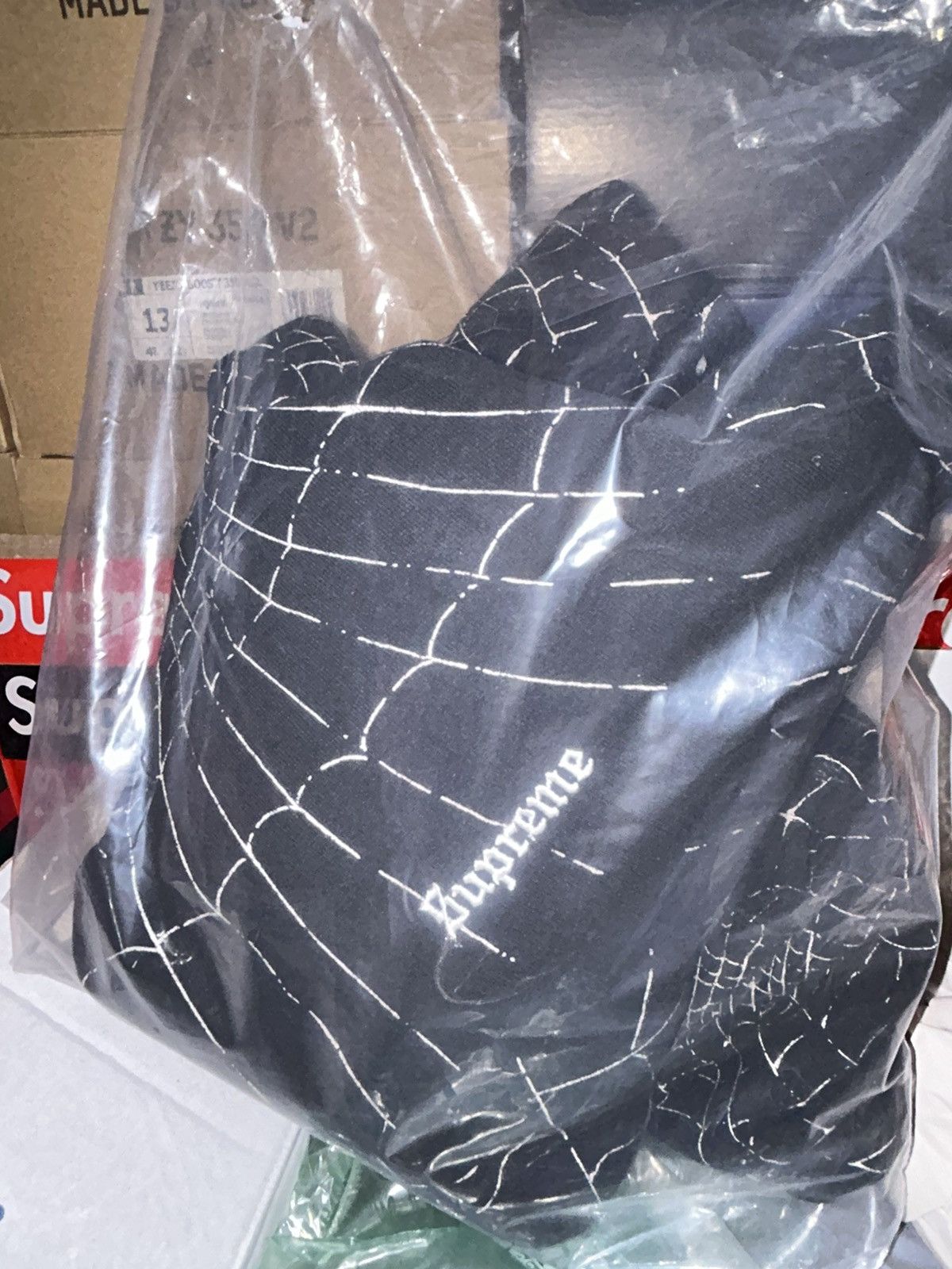 Supreme Supreme Spiderweb Hooded Sweatshirt FW16 size Large NEW Size US L / EU 52-54 / 3 - 10 Thumbnail