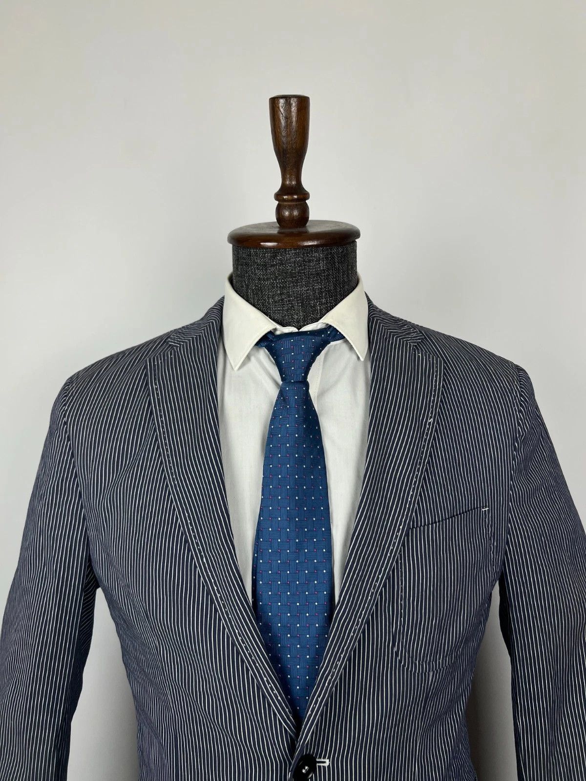 Hugo Boss Hugo Boss Men's Unlined Striped Blue White Blazer Jacket Size 38R - 4 Thumbnail