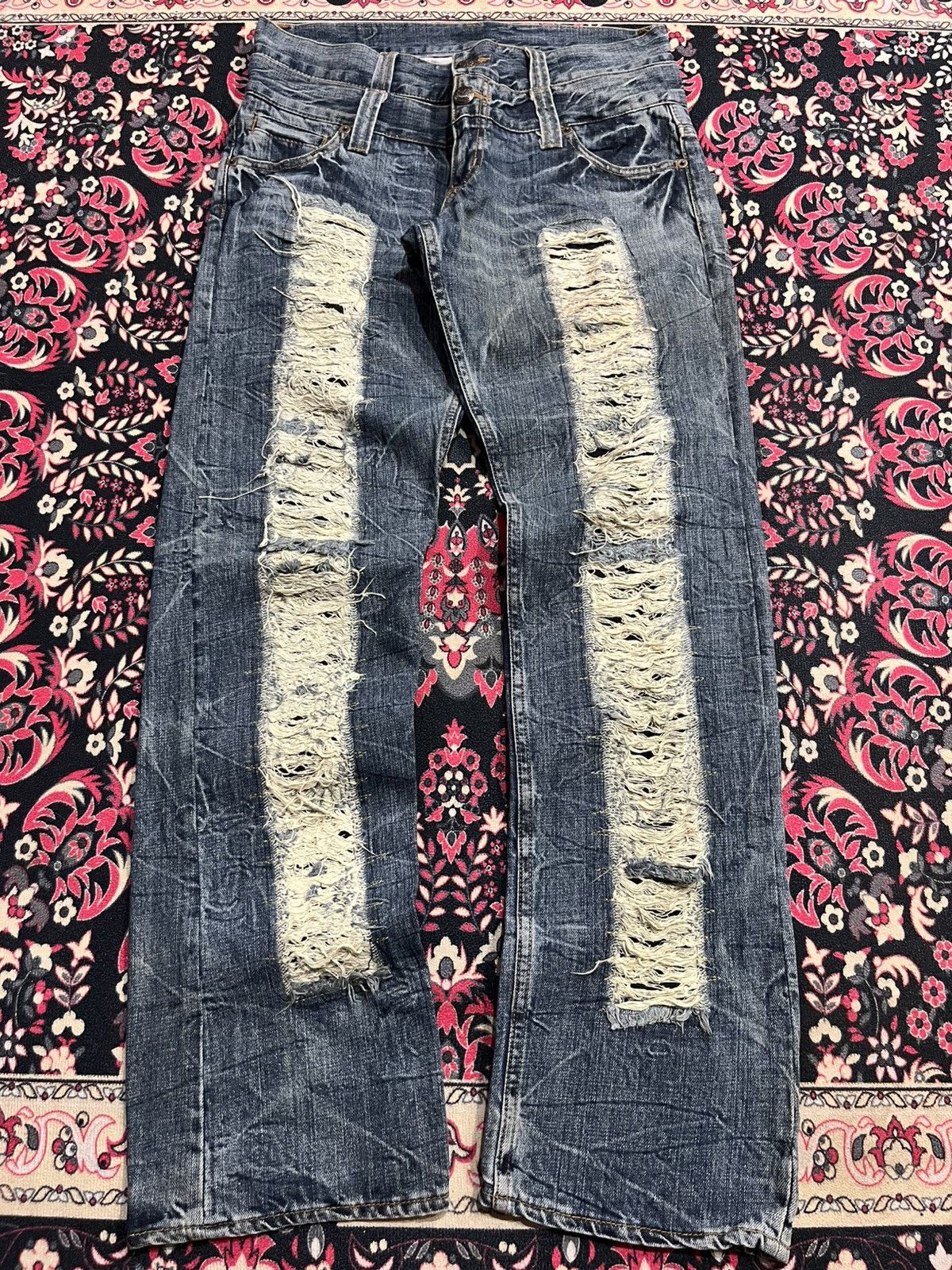 Hysteric Glamour Japanese Brand Daily News Double Waist Distressed Blue Jeans Size US 33 - 1 Thumbnail